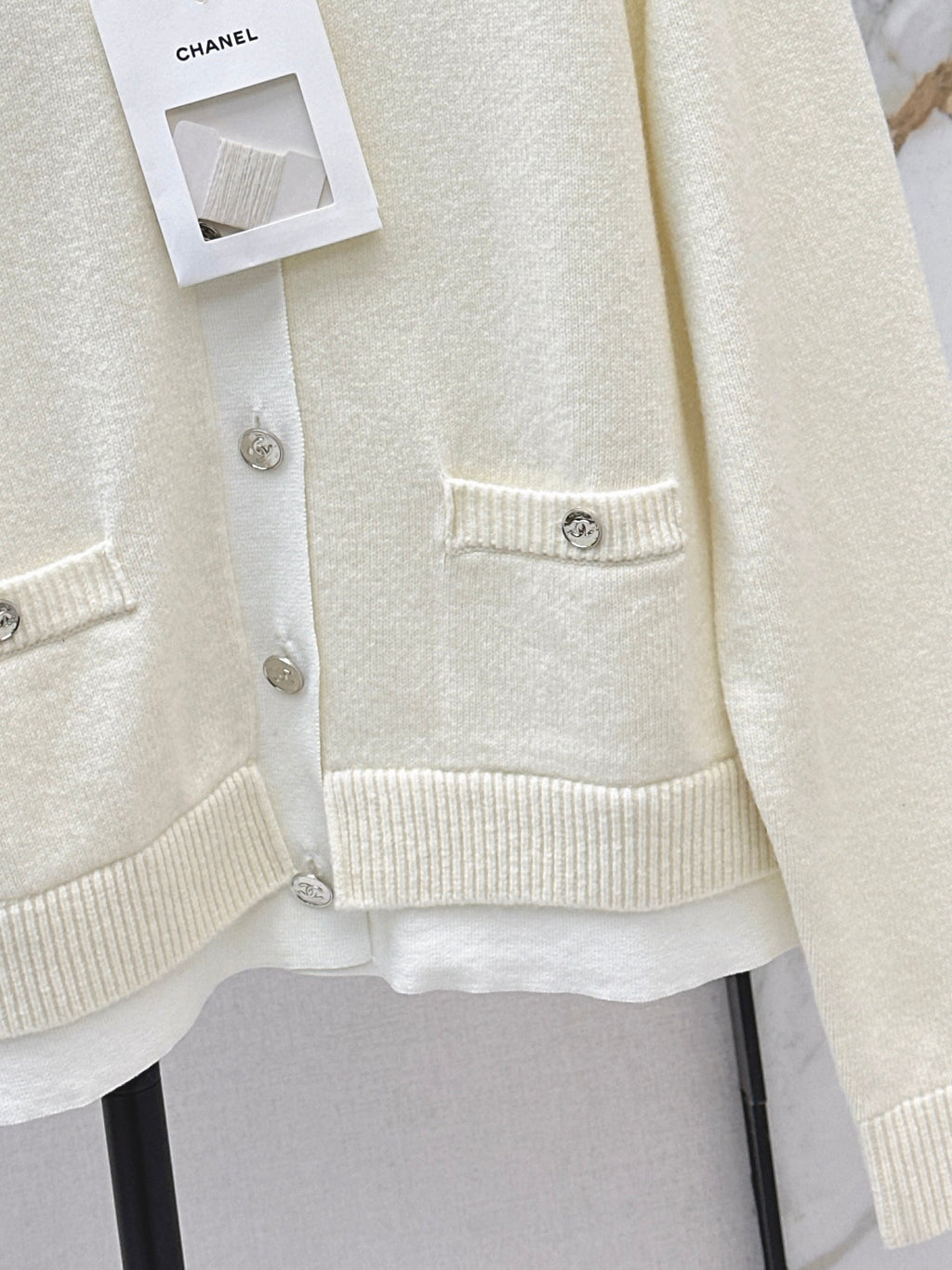 26SS Crew-Neck Cardigan with Contrast Placket Design