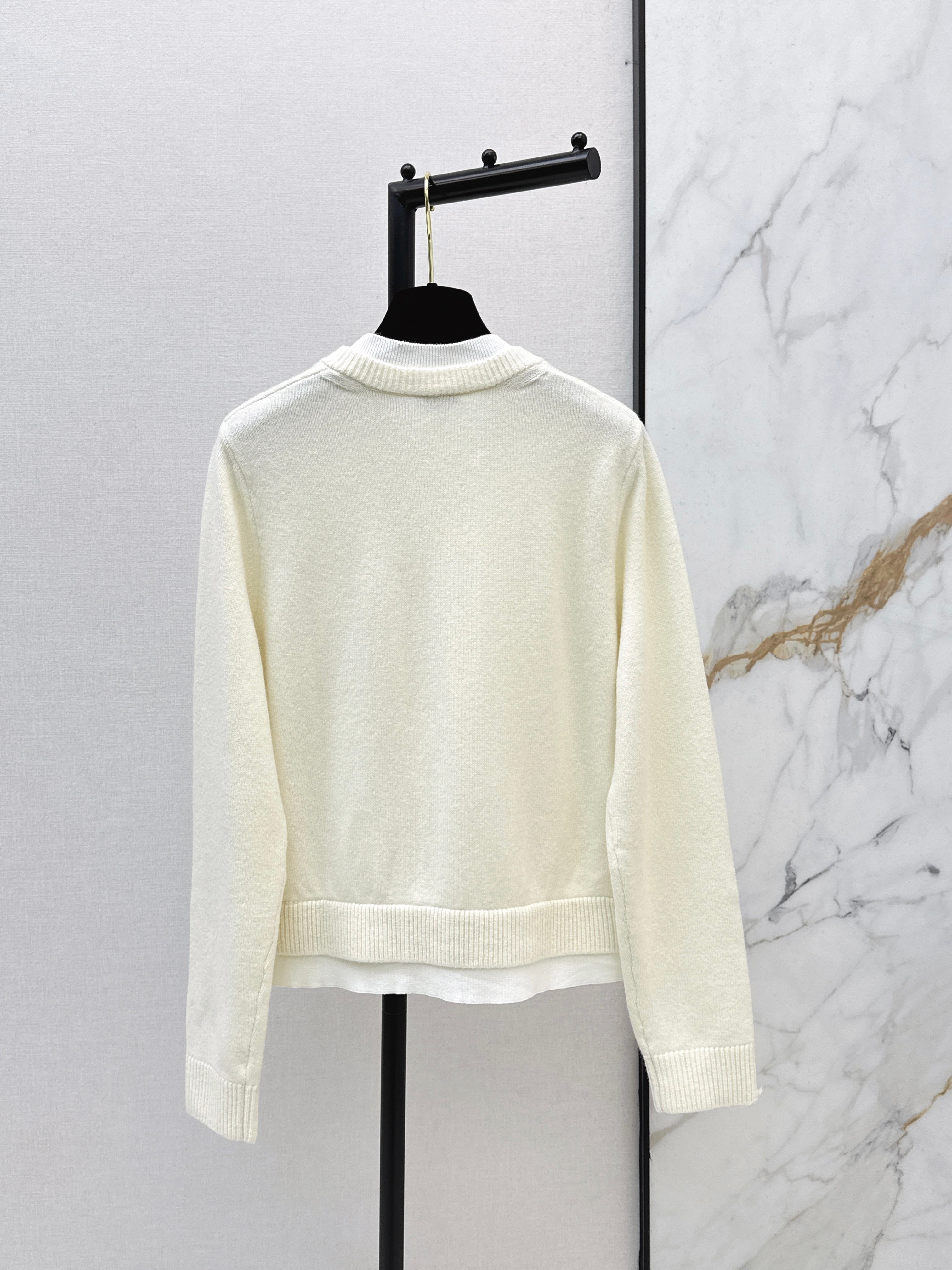 26SS Crew-Neck Cardigan with Contrast Placket Design