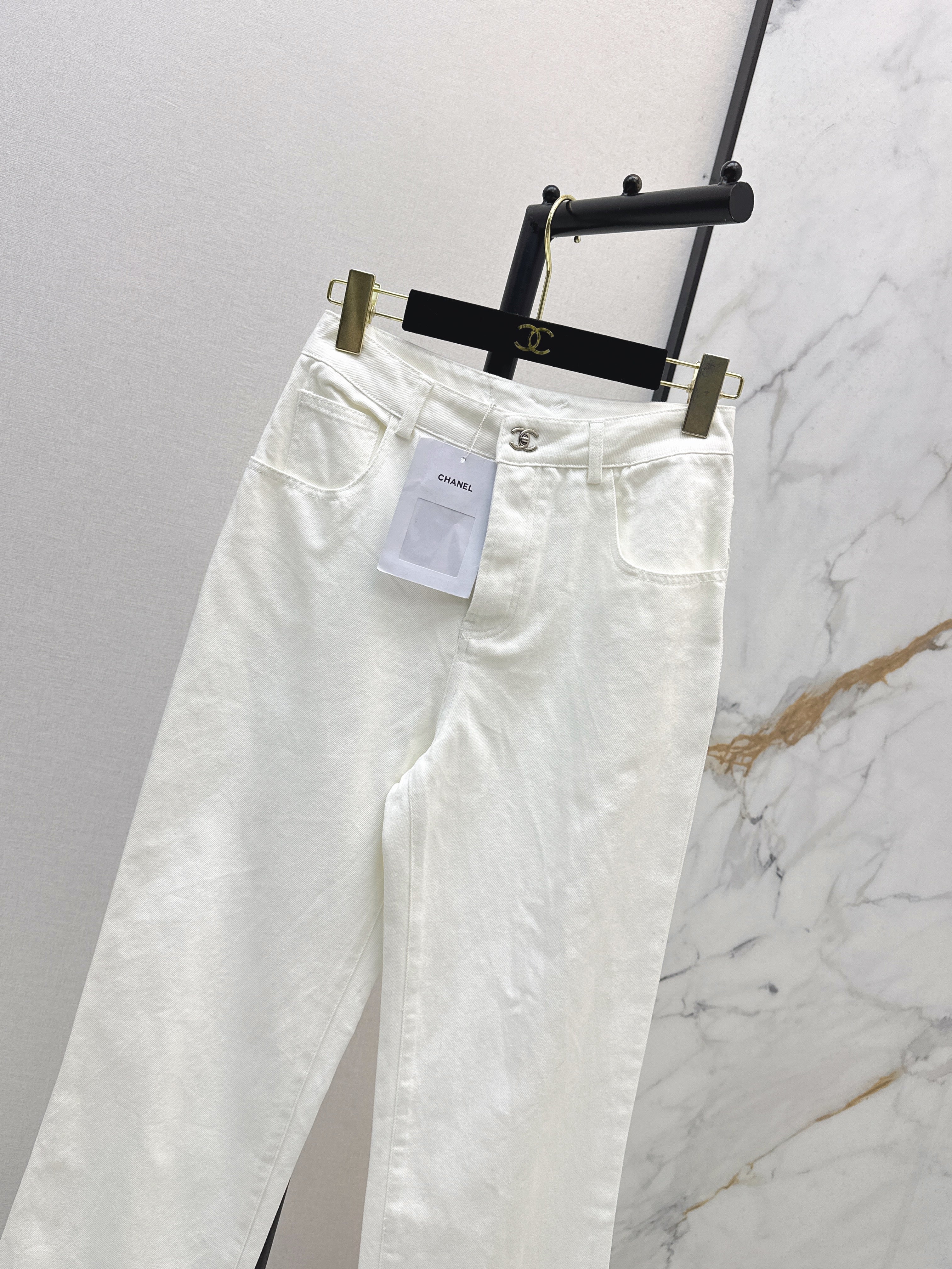 26SS New Spring/Summer Straight-Leg Jeans