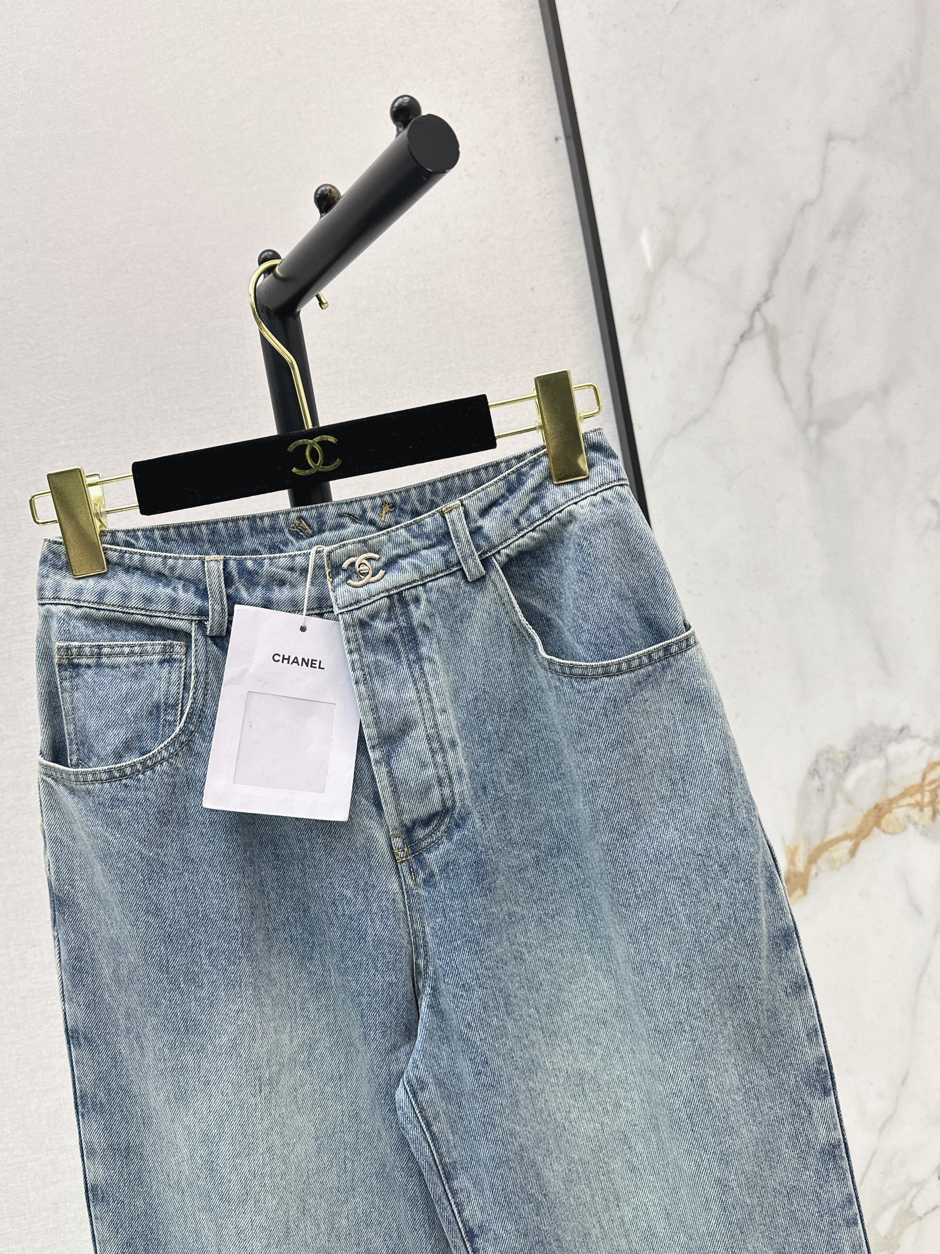 26SS New Spring/Summer Straight-Leg Jeans