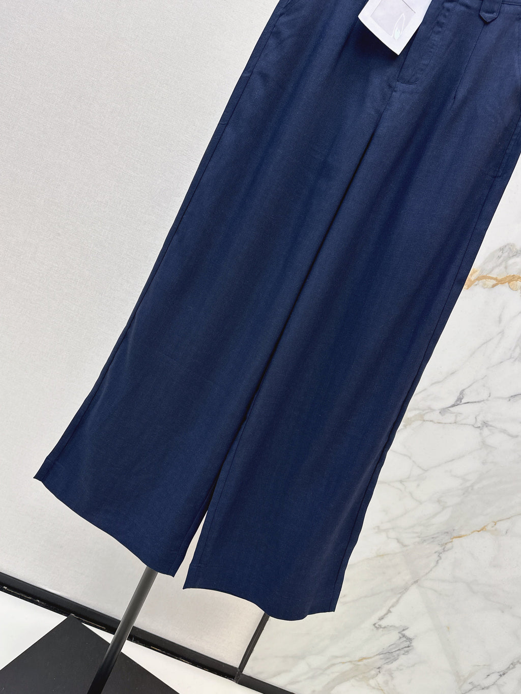 26SS Relaxed-Fit High-Waisted Wide-Leg Trousers