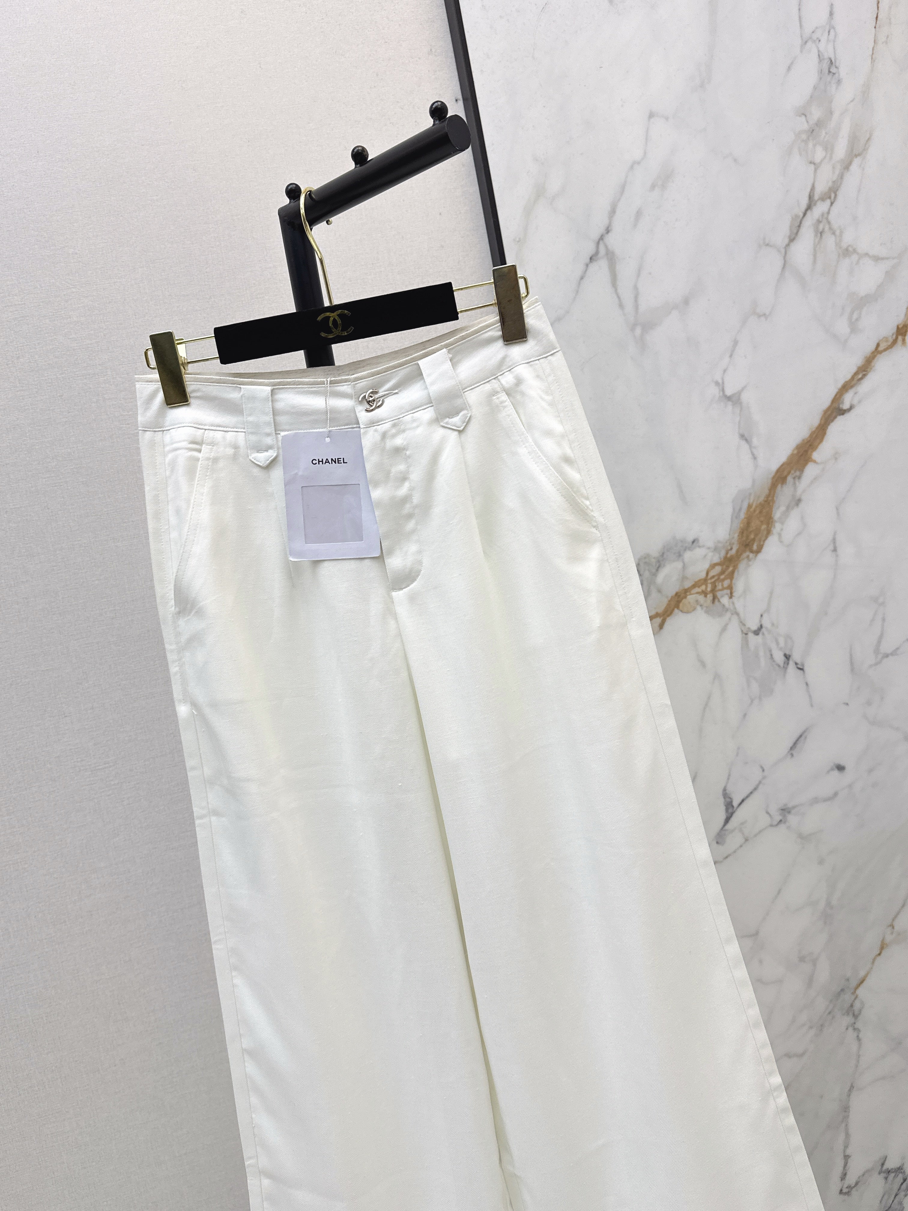 26SS Relaxed-Fit High-Waisted Wide-Leg Trousers
