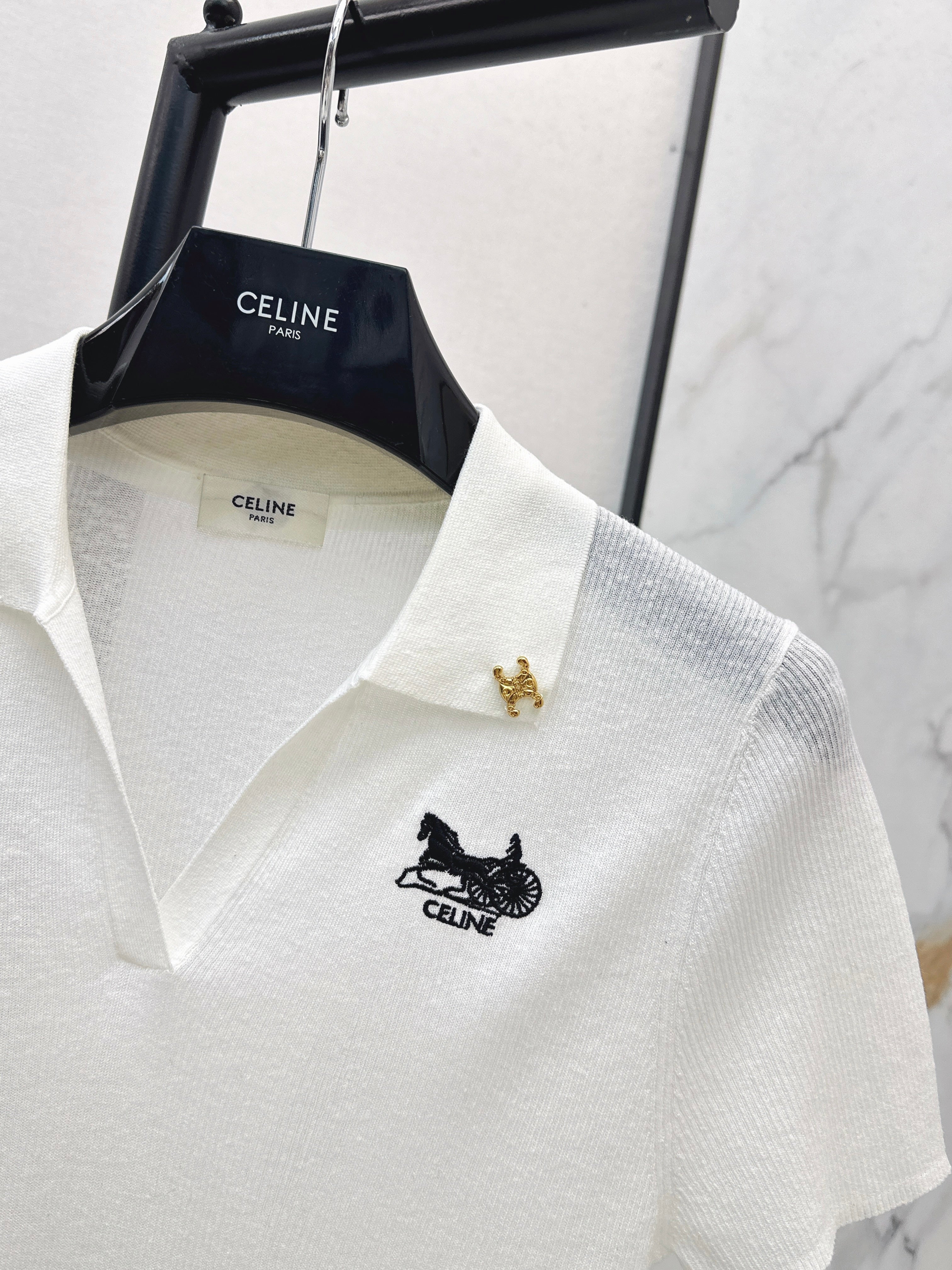 26SS Embroidered-Trim Collared Knit Sweater