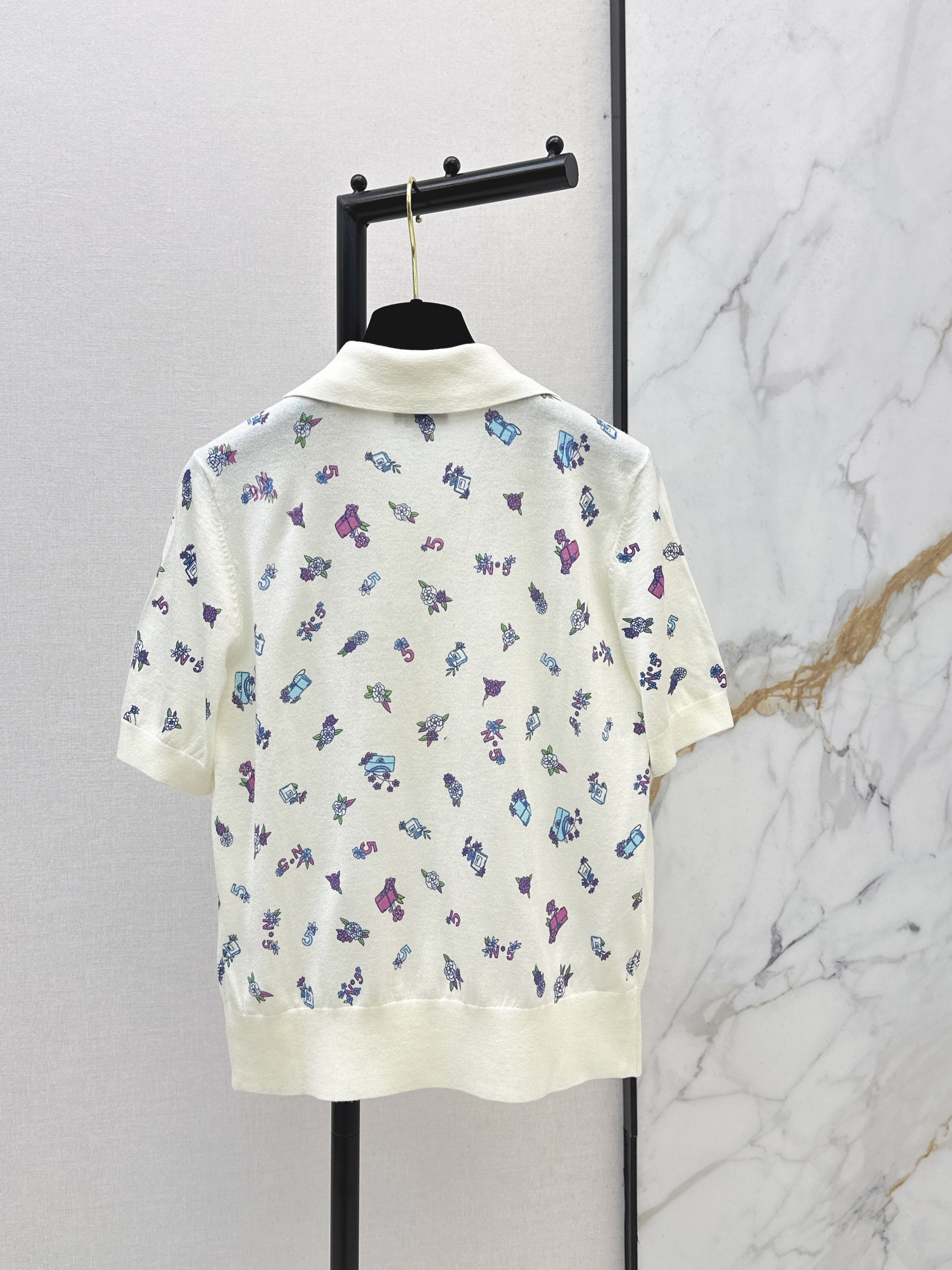 26SS Spring/Summer Newest Embroidered Floral Knit Top