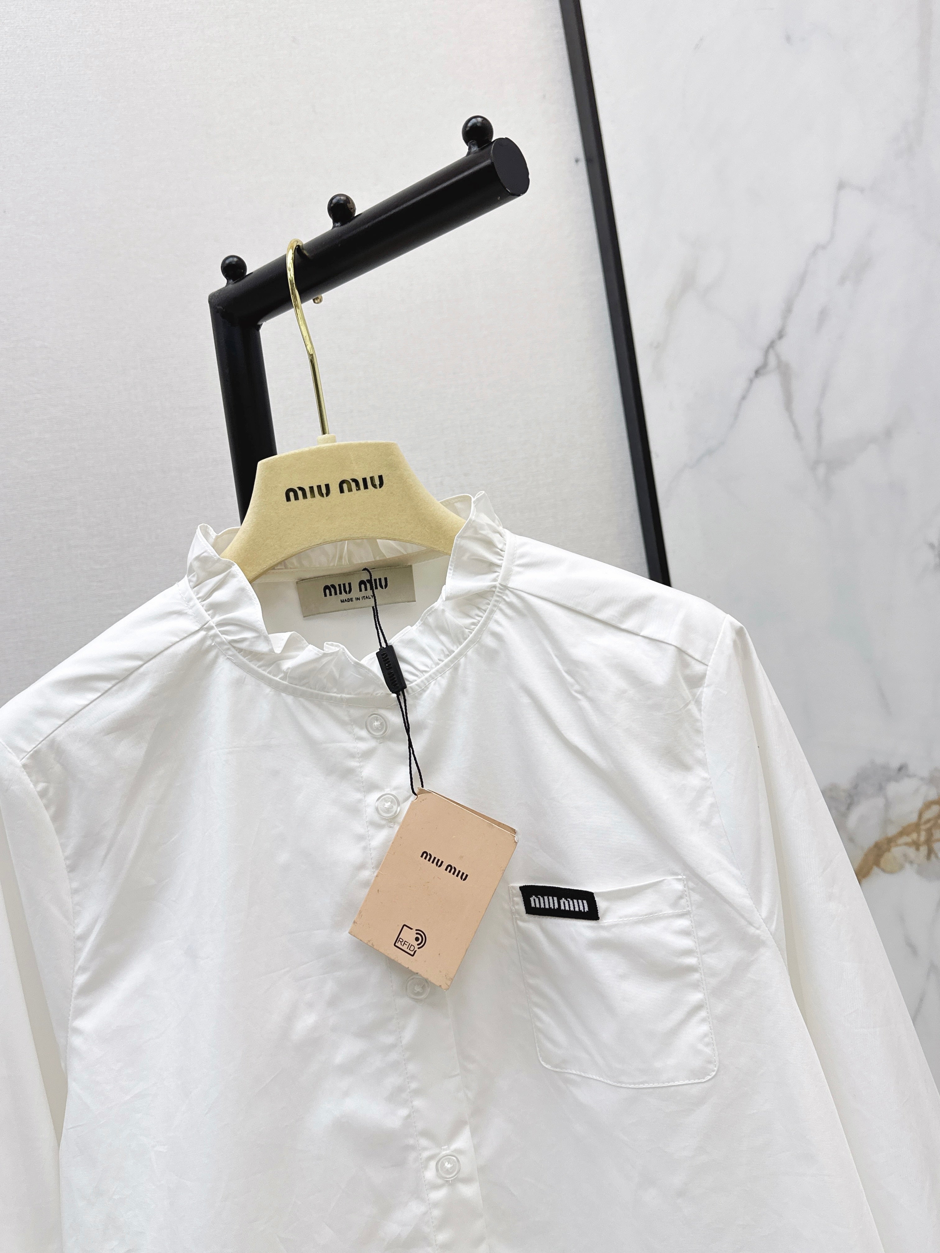 26SS New Logo-Decorated Ruffled Stand Collar Shirt