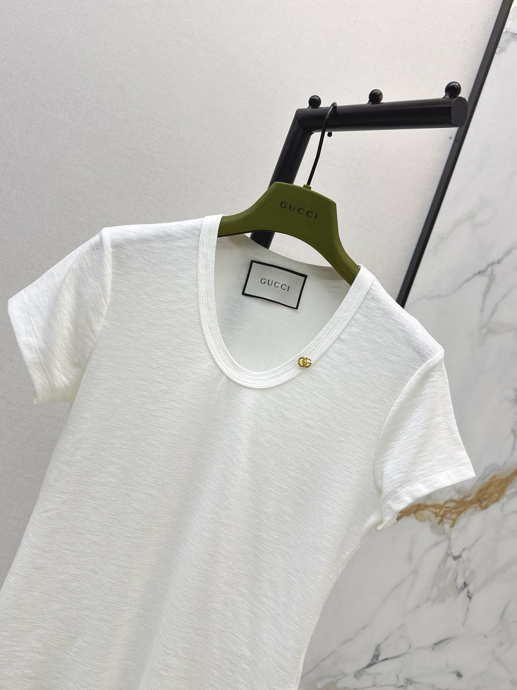 26SS Hardware-Decorated U-Neck T-Shirt