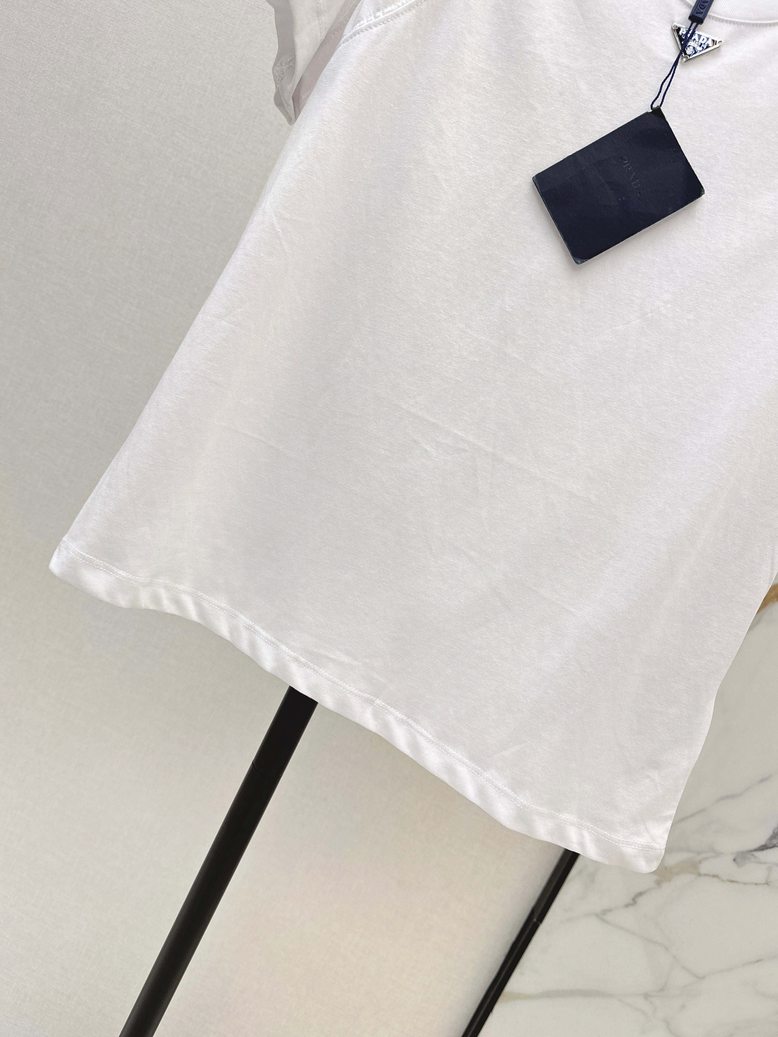 26SS New Triangle Logo Raglan T-Shirt