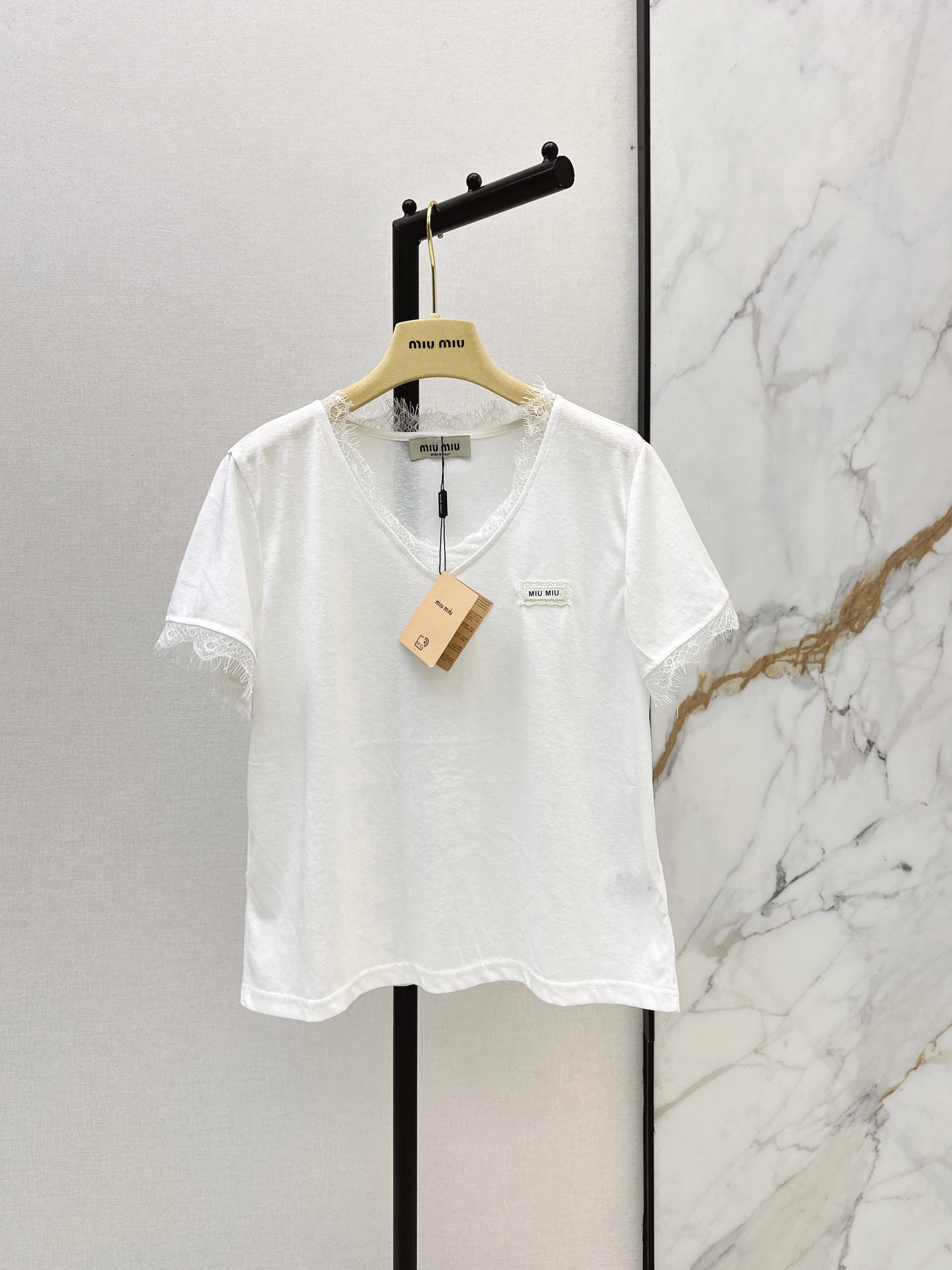 26SS New Lace-Trimmed V-Neck T-Shirt