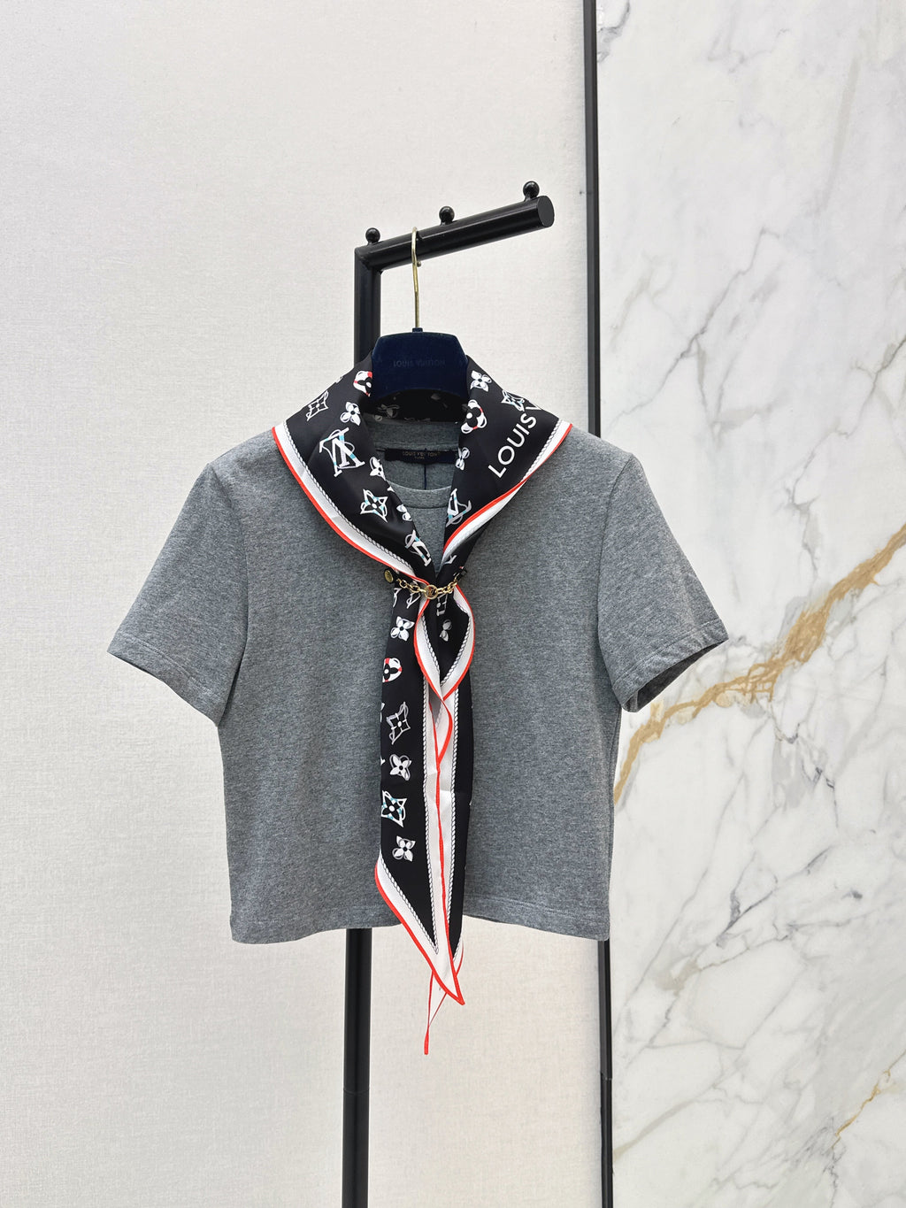 26SS New Arrival: Short-Length T-Shirt with Printed Silk Scarf Embellishment