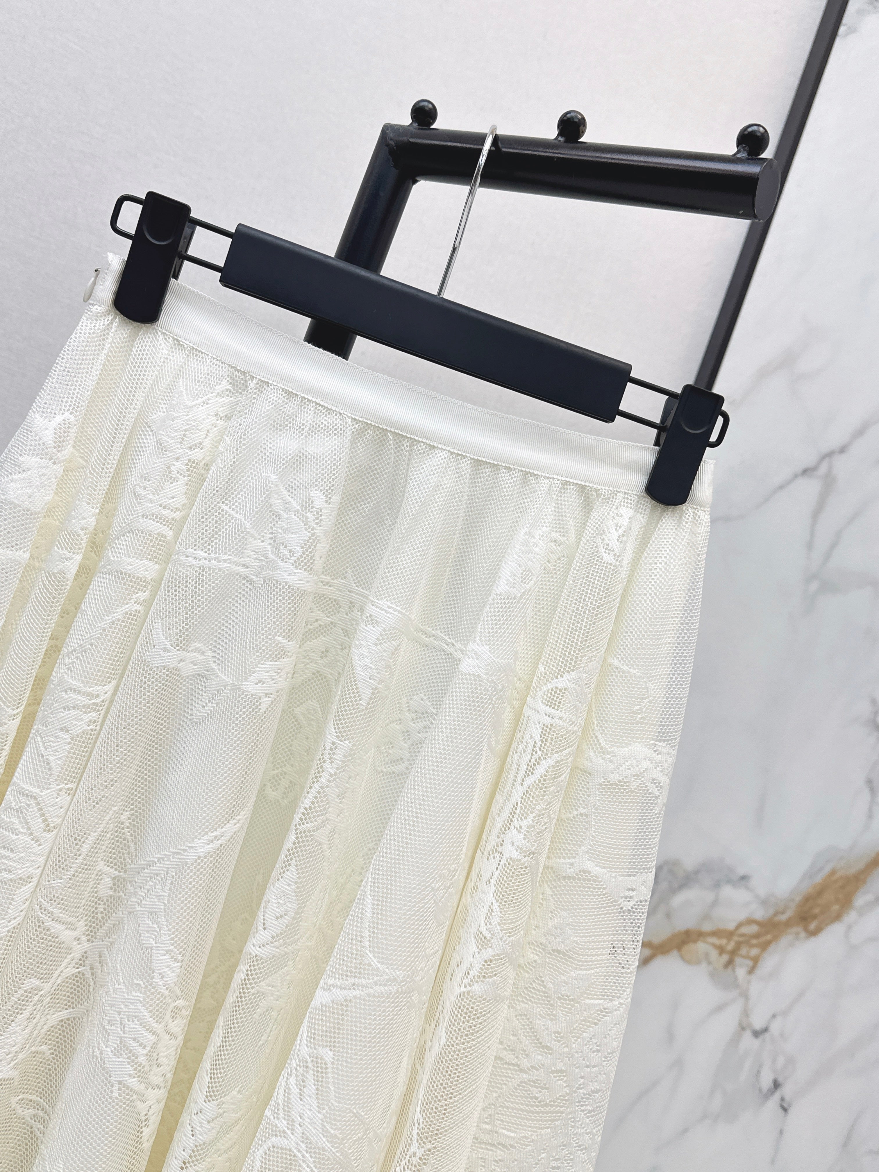 26SS French Jacquard Lace Maxi Skirt