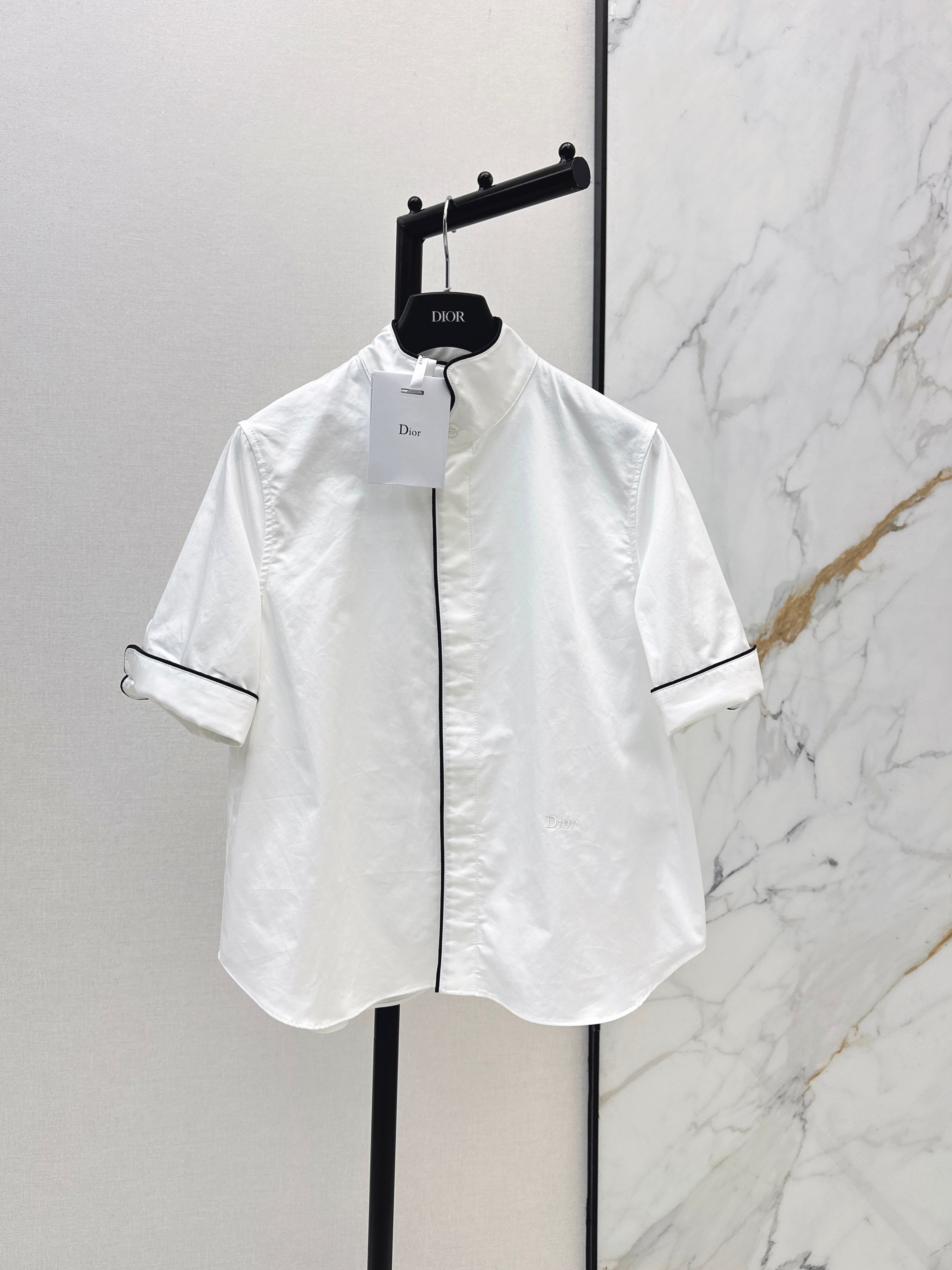 26SS — Retro Stand-Collar Shirt with Contrast Piping Trim