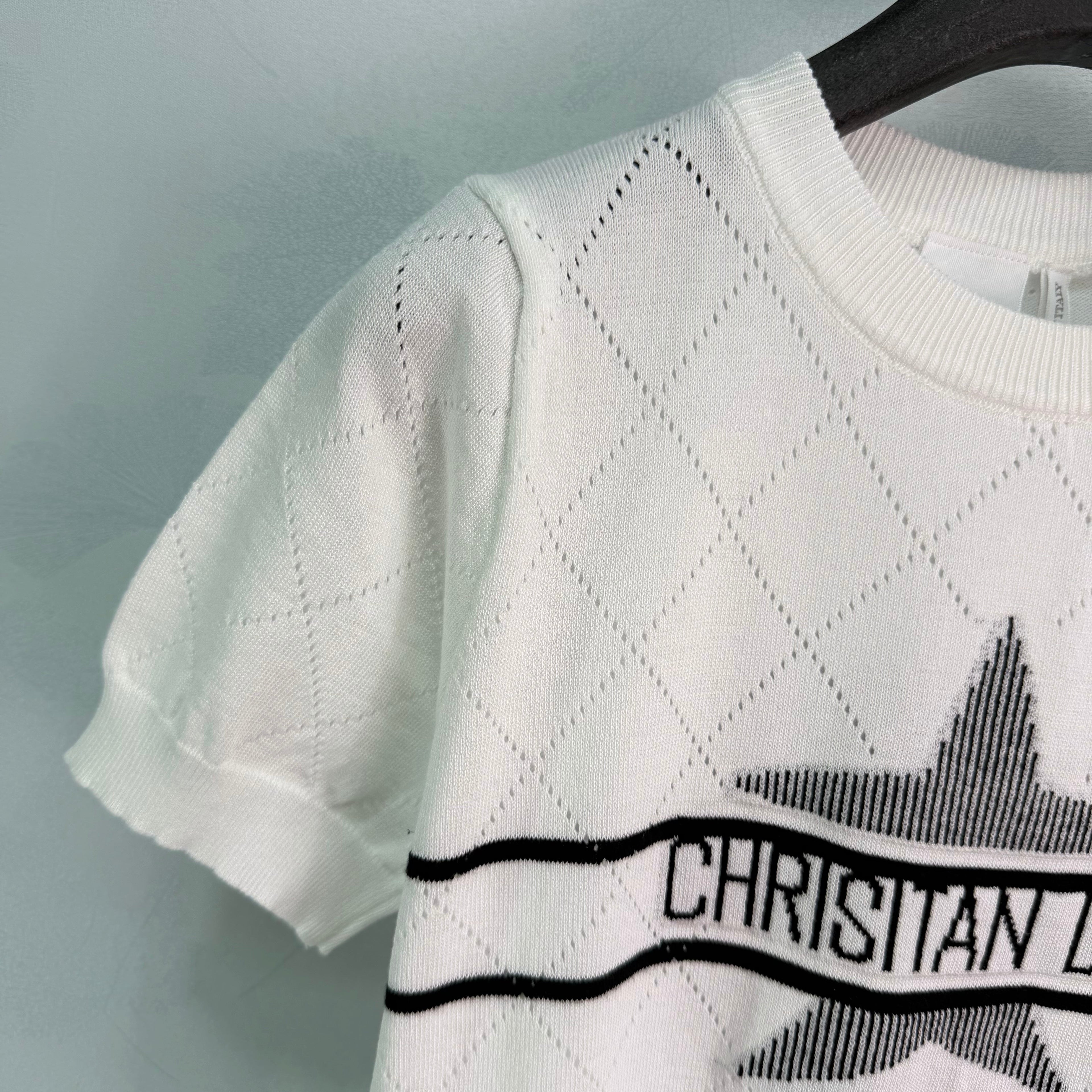 26 New Knitted Short-Sleeve Top
