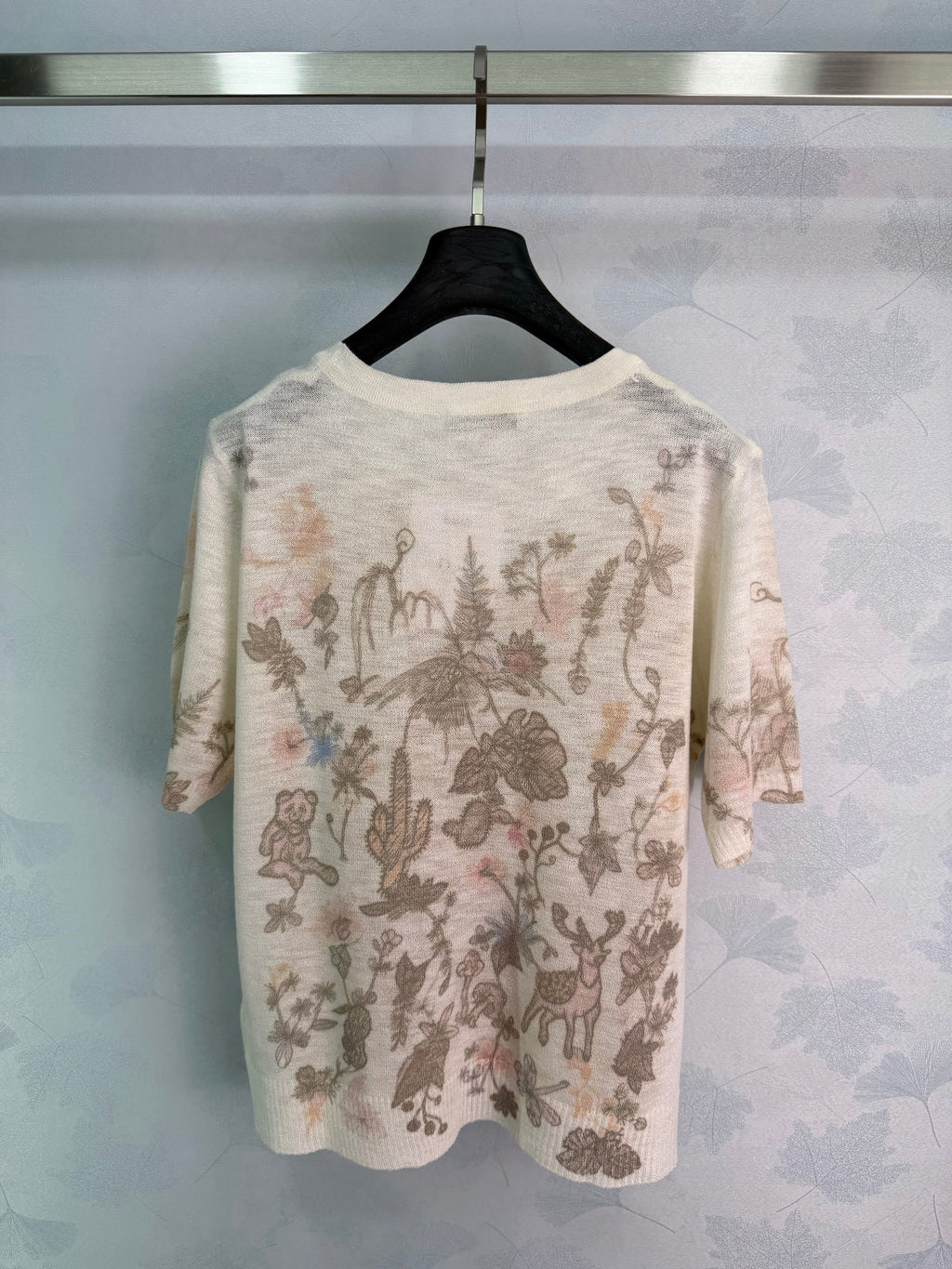 26  New Short-Sleeve Knit Top