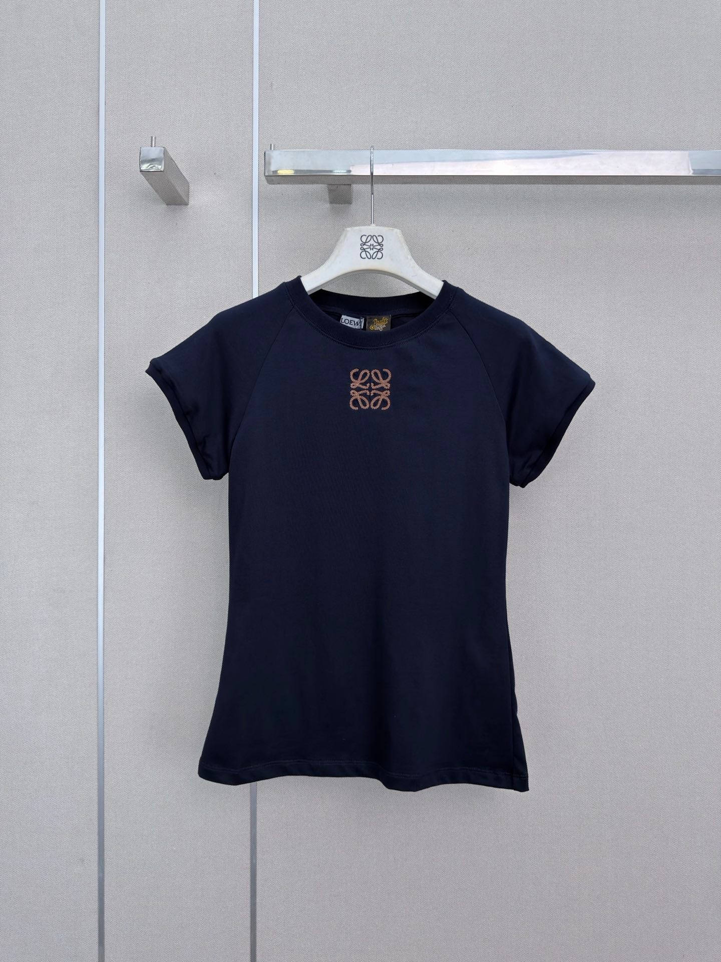 26 New Style Embroidered Crew-Neck Short-Sleeve Top