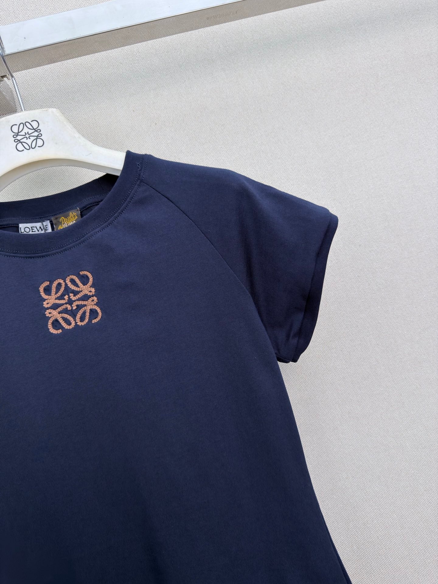 26 New Style Embroidered Crew-Neck Short-Sleeve Top