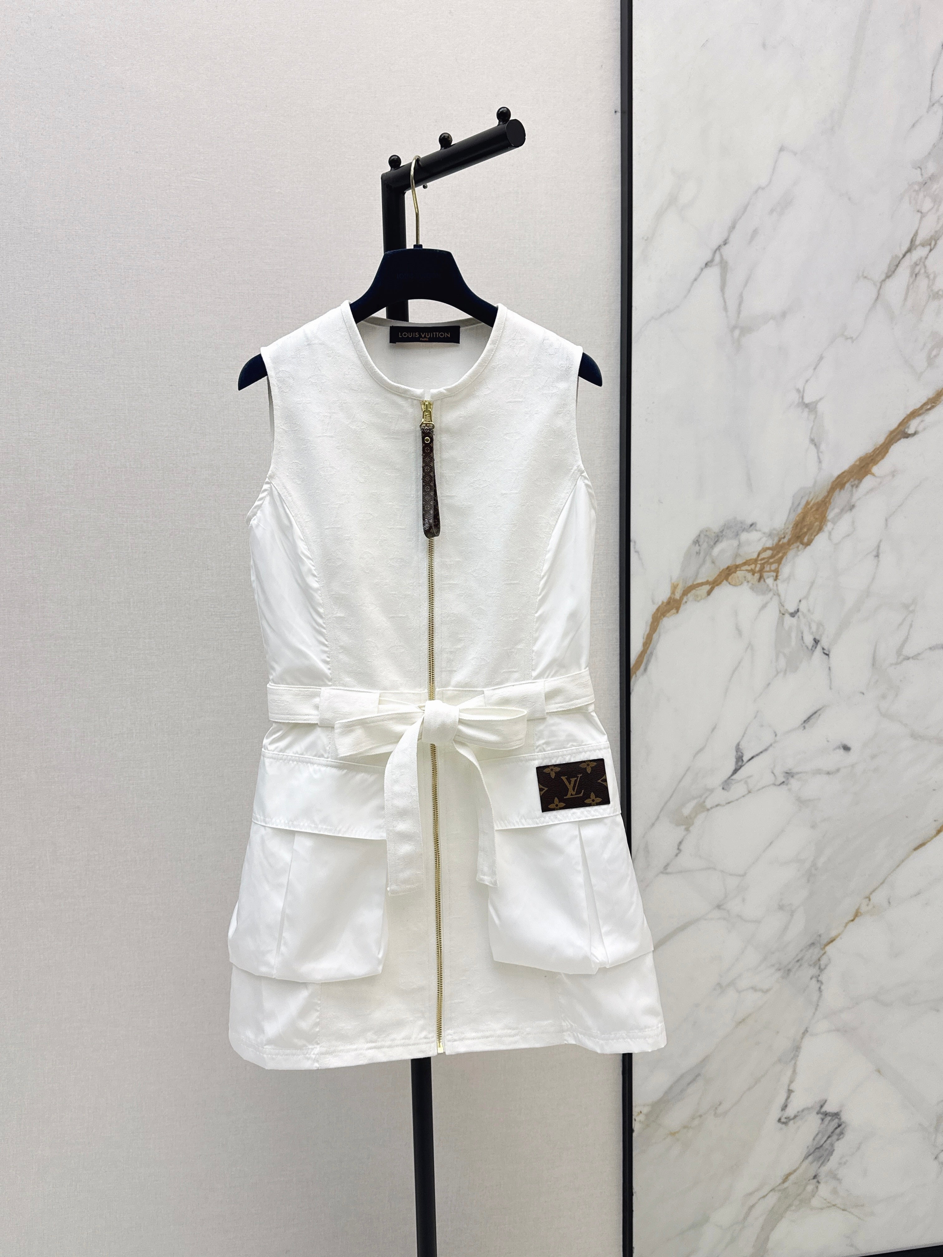 New Classic Monogram Sleeveless Dress
