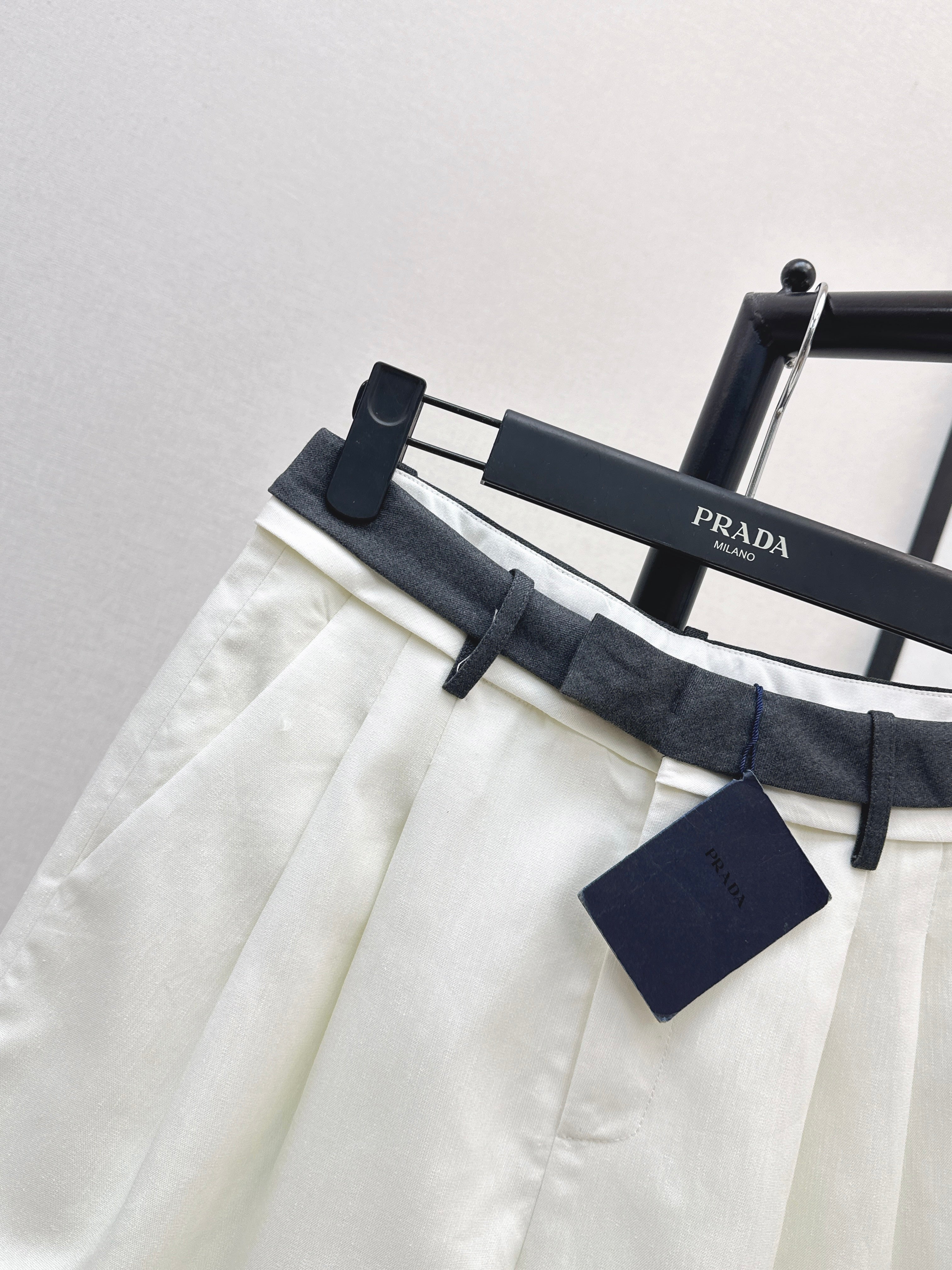 26SS - New Color-Blocked Waistband Design Shorts