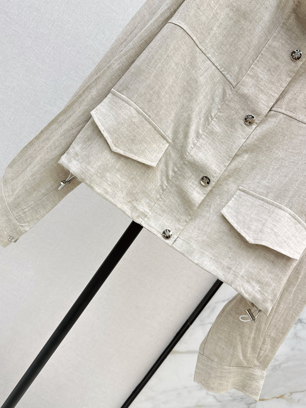 New short, high-quality linen jacket