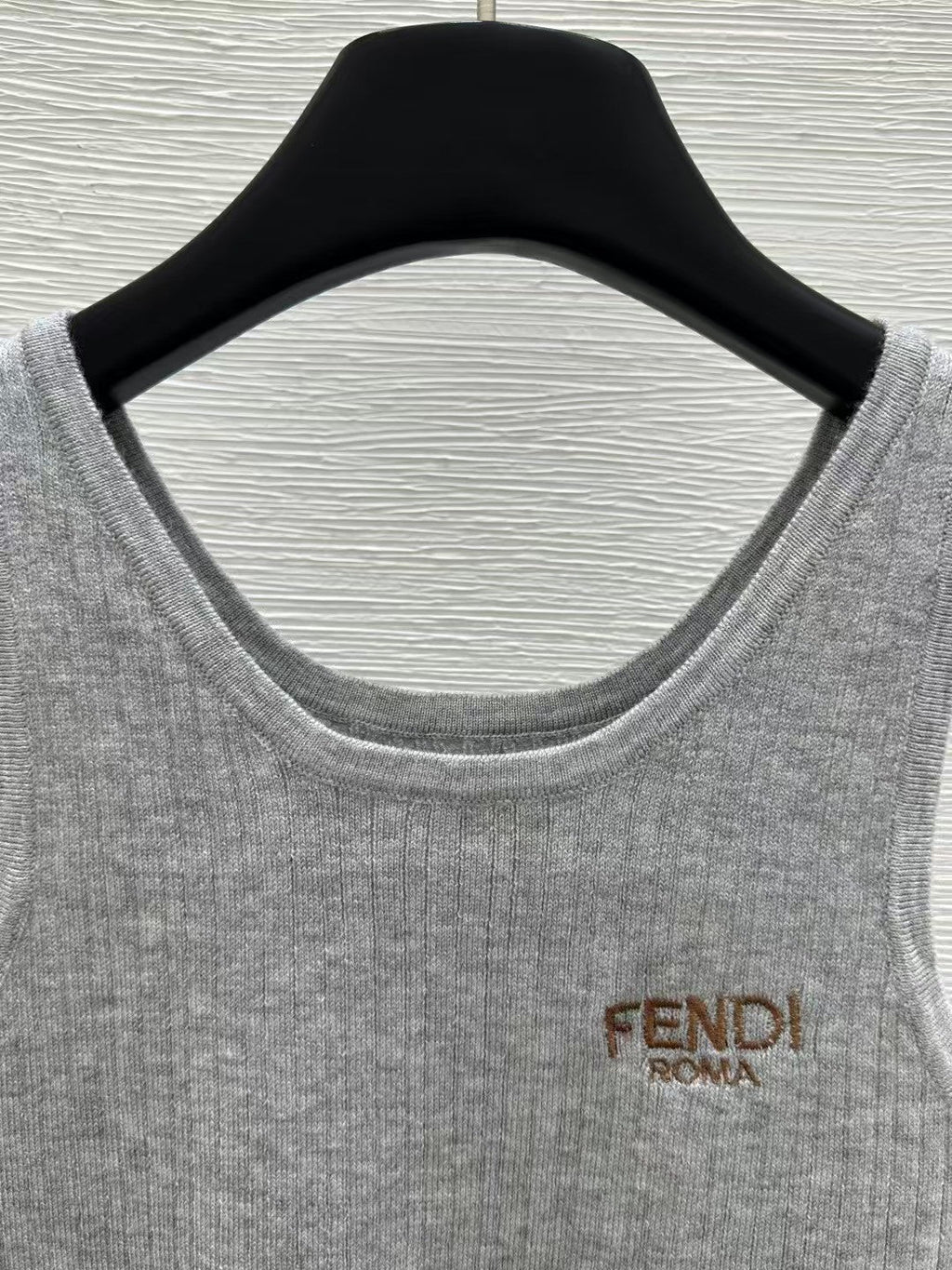 embroidered logo knitted vest