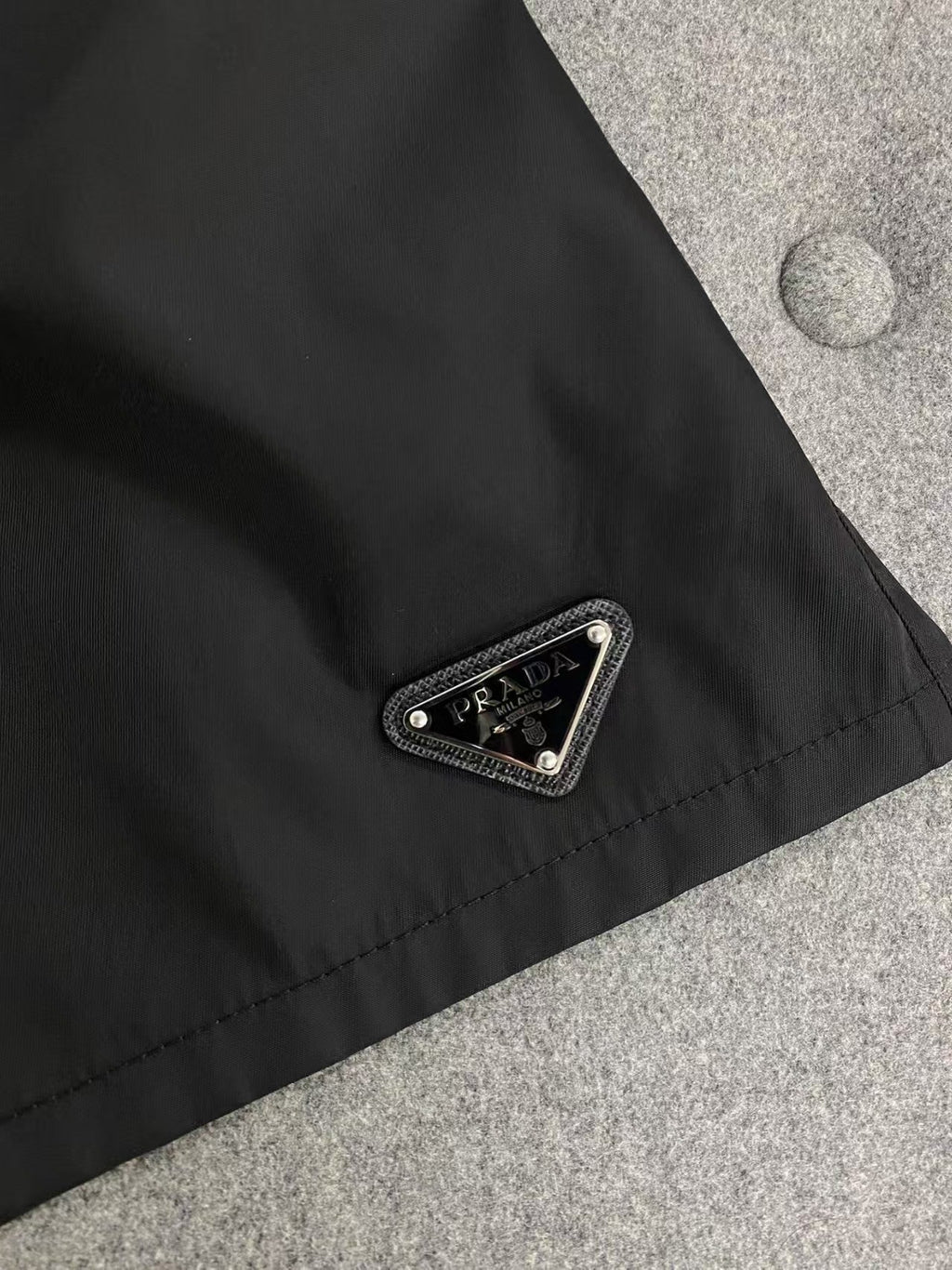 Women's 𝗥𝗲 𝗡𝘆𝗹𝗼𝗻 Recycled Nylon Shorts 🖤