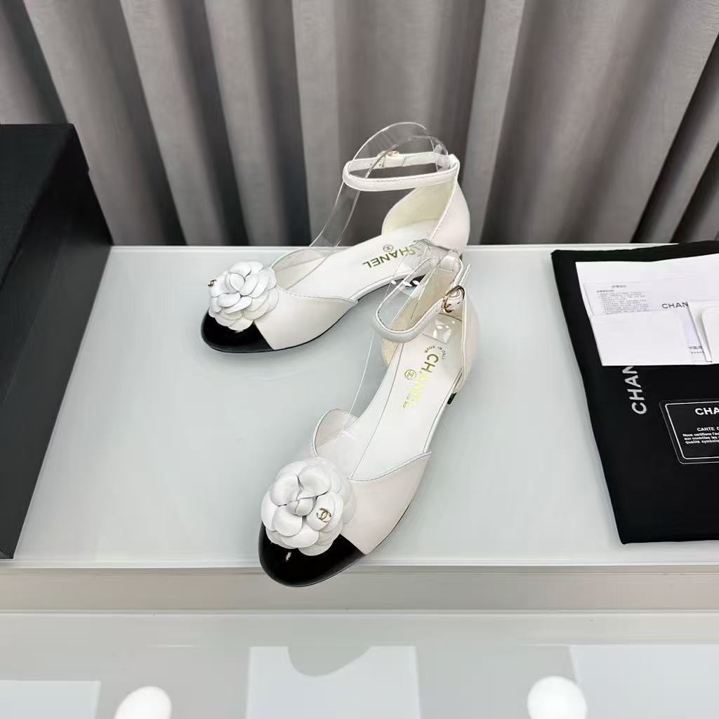 Camellia flat shoes