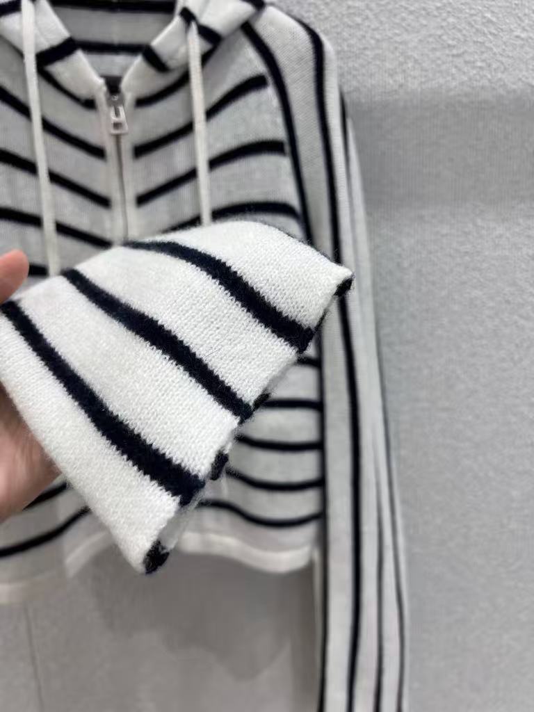 Drawstring striped wool hooded cardigan