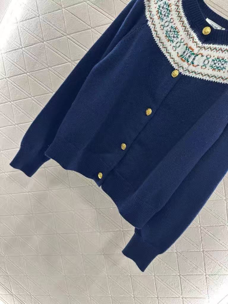 Heavy Crochet Crew Neck Cardigan