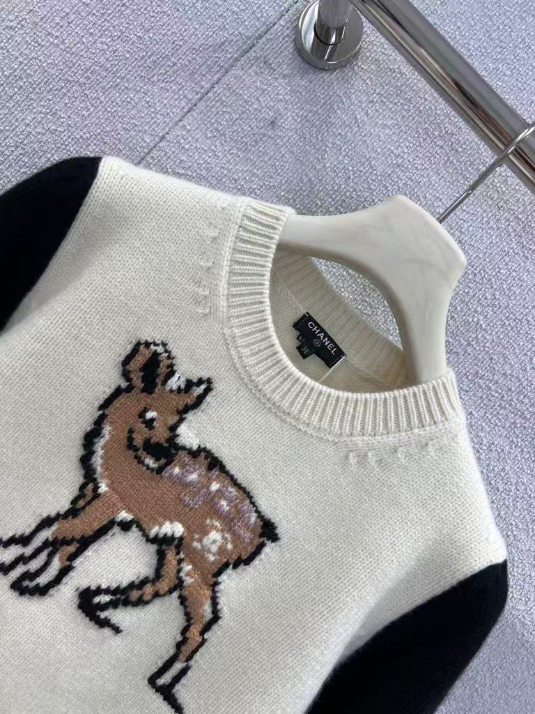 Deer Jacquard Pure Wool Color Block