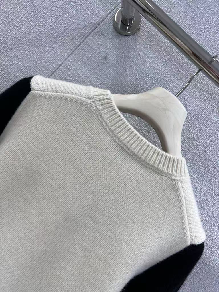 Deer Jacquard Pure Wool Color Block