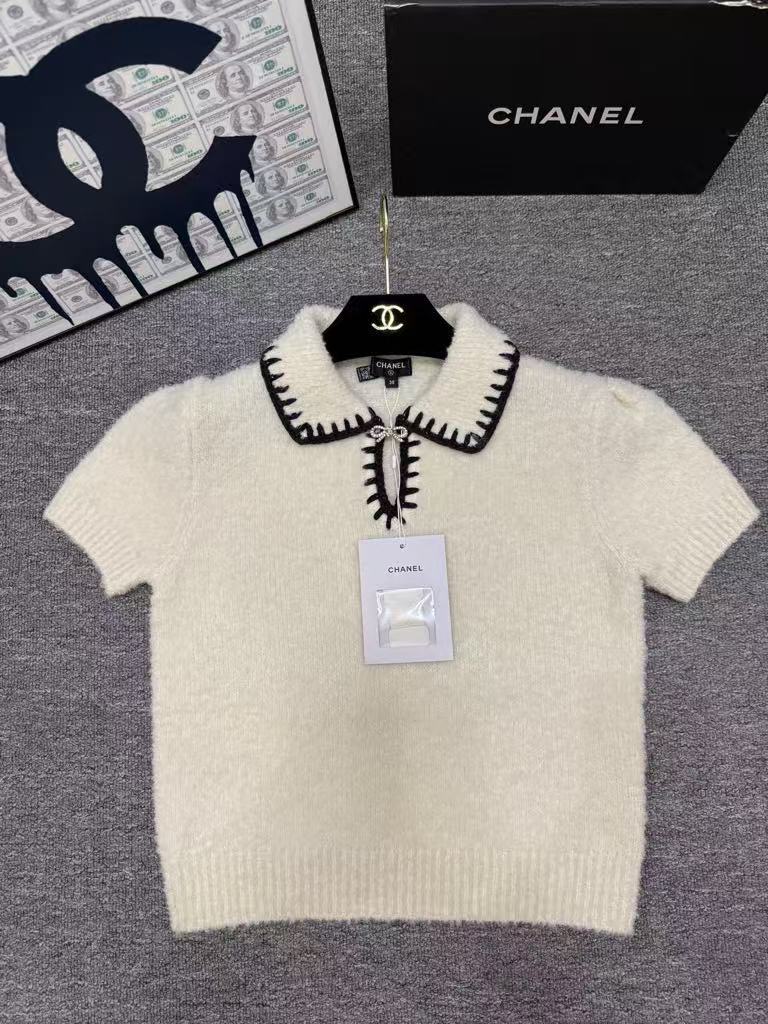 Autumn/Winter New Ski Collection Bow-Tie Collar Color-Blocked Knit Short-Sleeve T-Shirt