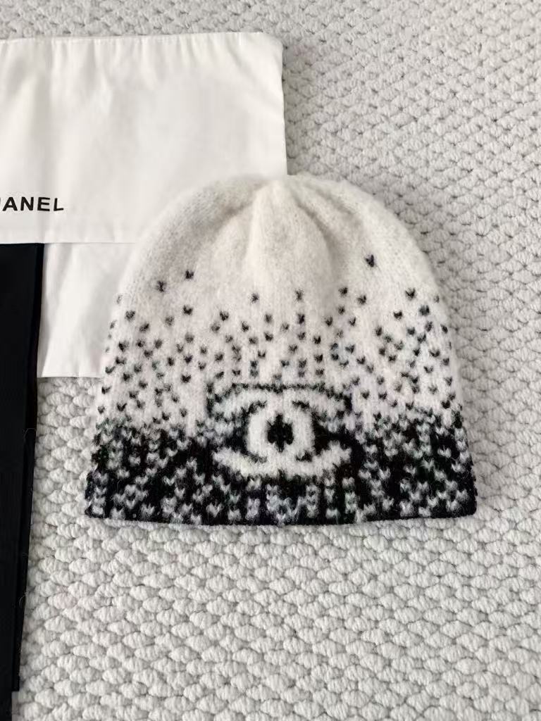Skiing series knitted cashmere hat