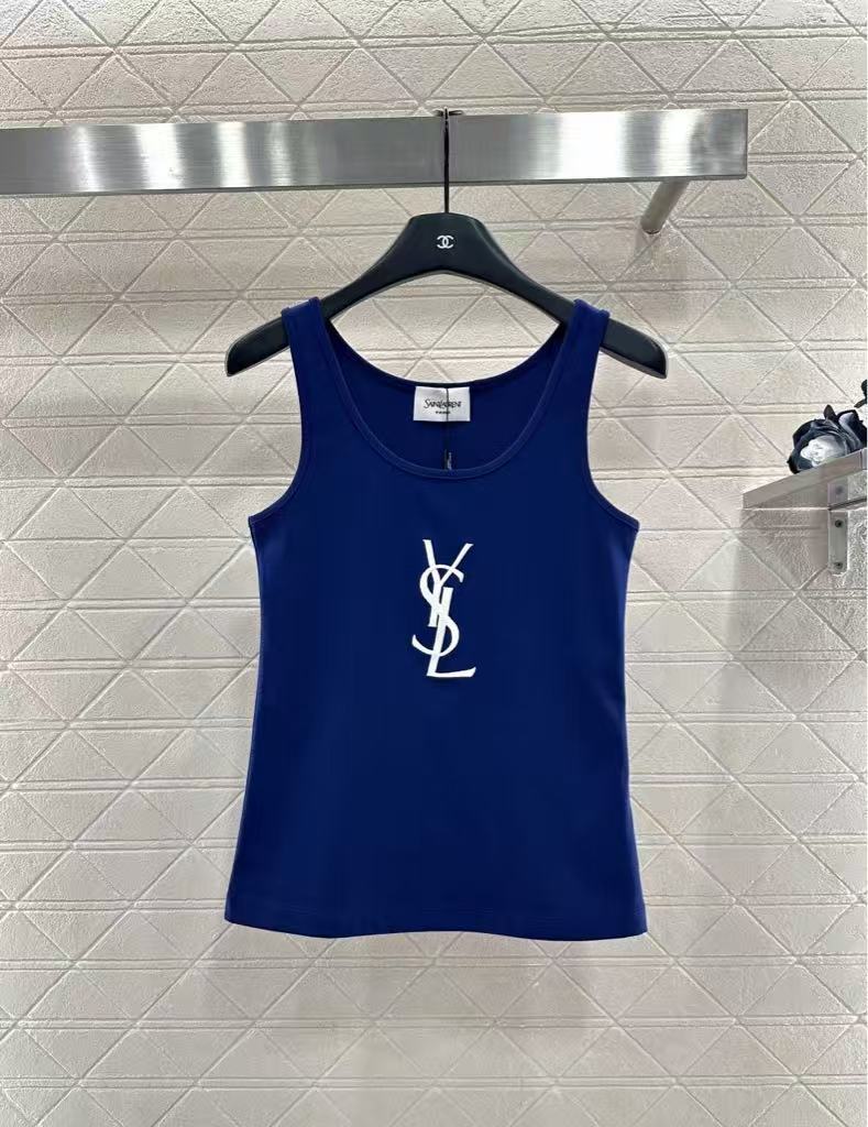 26NEW Slim-fit U-neck vest