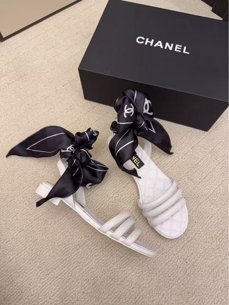 26NEW Flat Ribbon Sandals