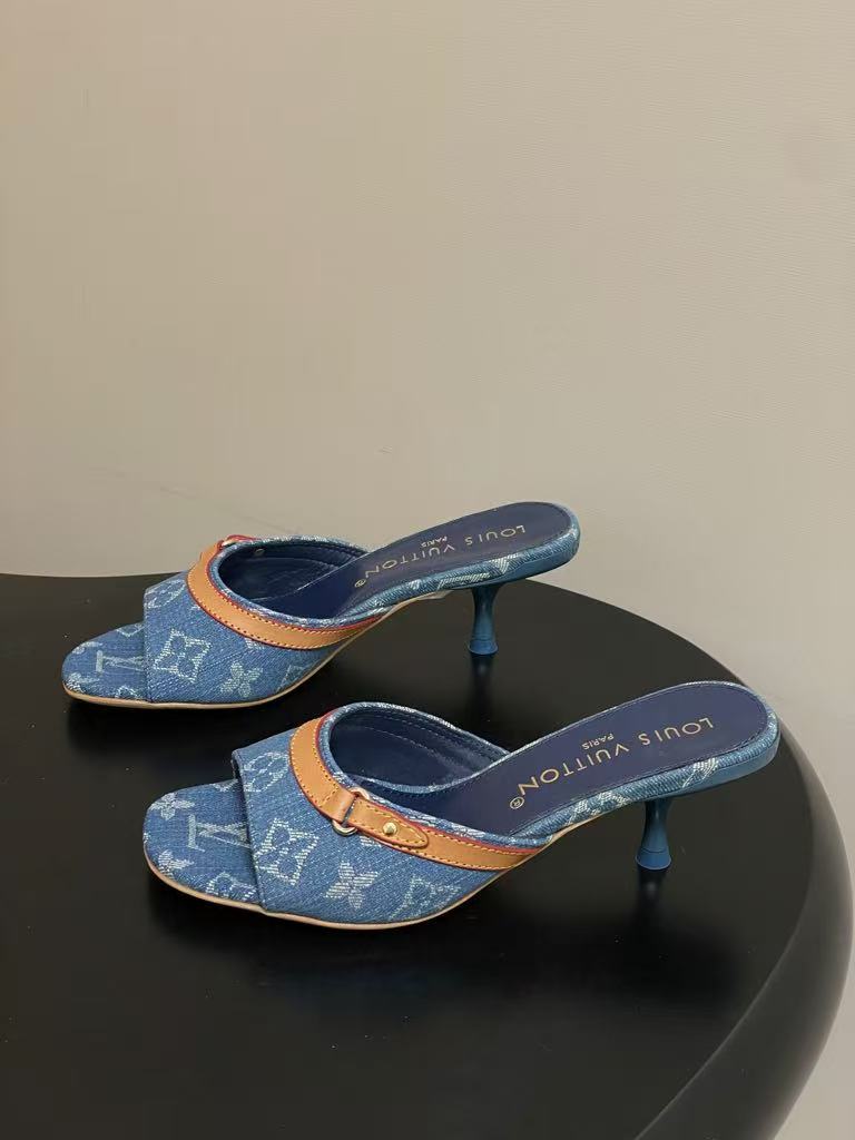 26NEW Denim Kitten Heel Slippers