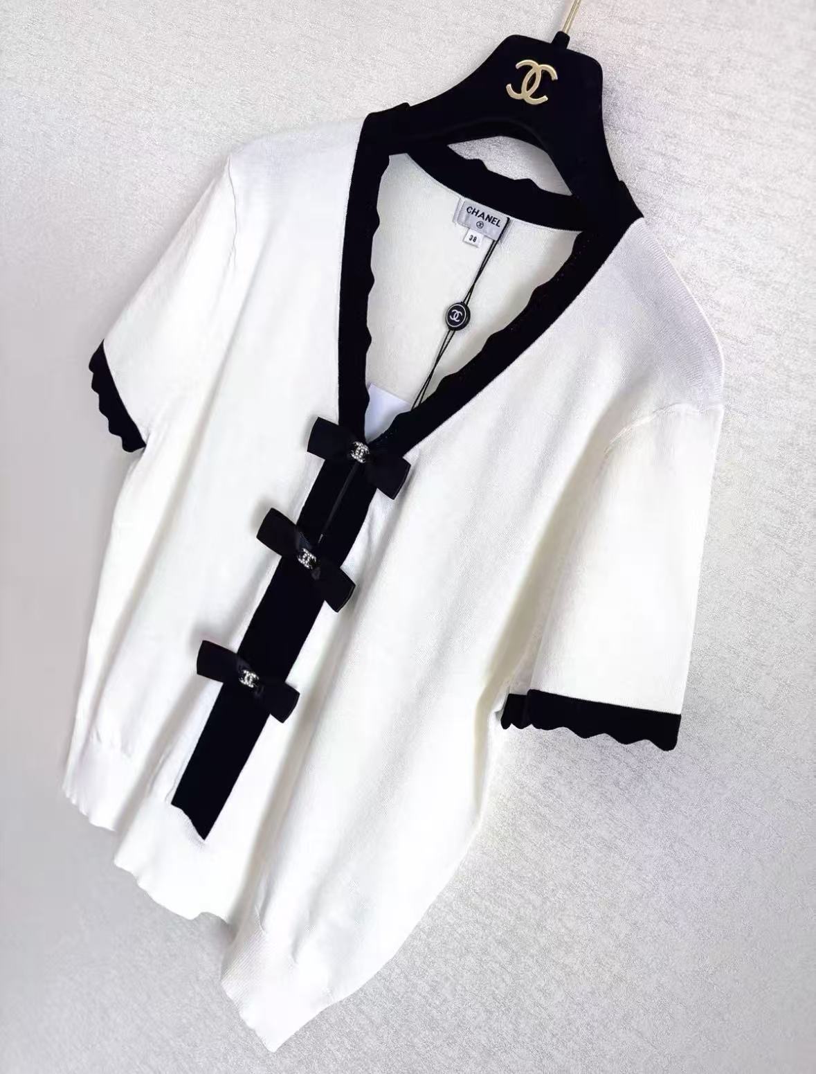 wavy-edged bow short-sleeved shirt