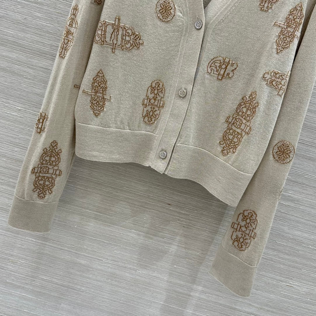 2026 Spring/Summer New Arrival: High-End Custom Wool Blend Fabric Suit.