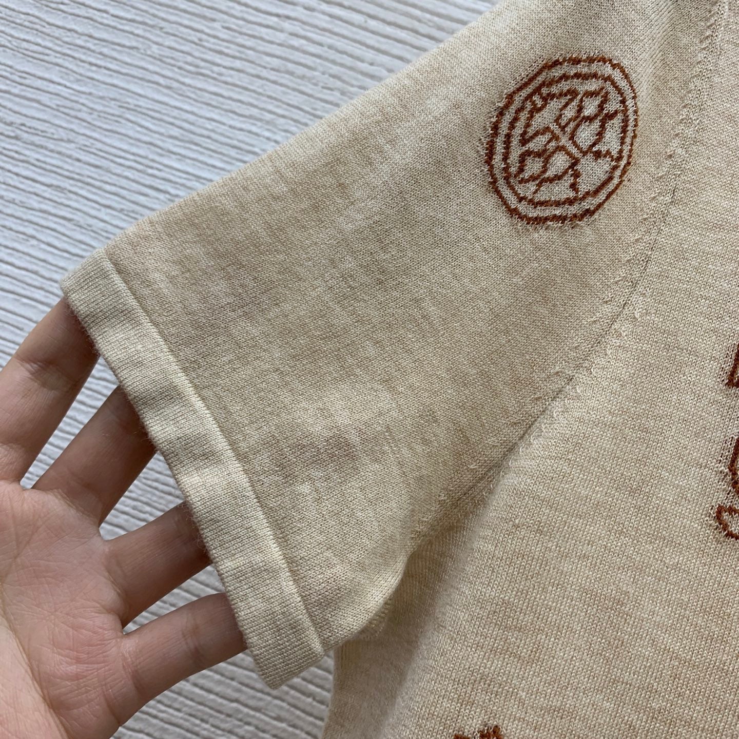 2026 Spring/Summer New Arrival: High-End Custom Wool Blend Fabric Suit.