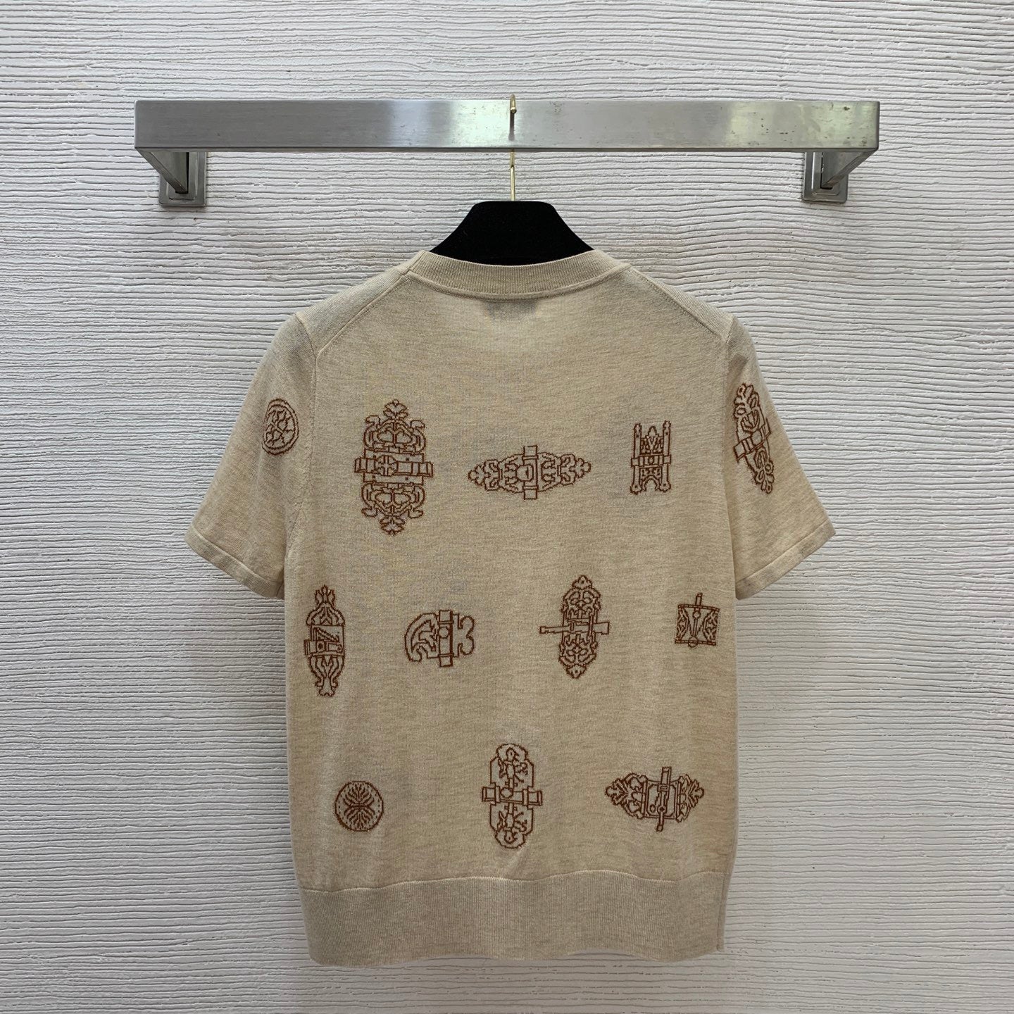 2026 Spring/Summer New Arrival: High-End Custom Wool Blend Fabric Suit.