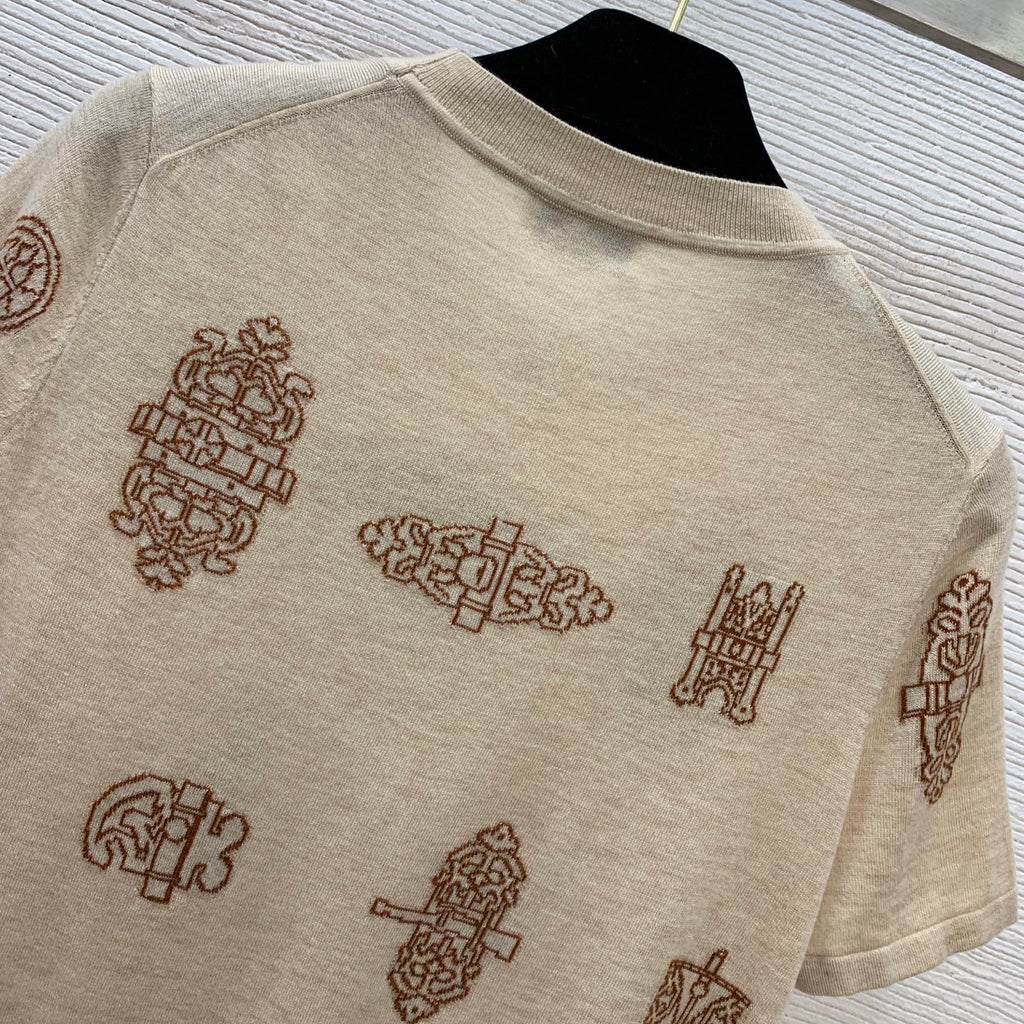 2026 Spring/Summer New Arrival: High-End Custom Wool Blend Fabric Suit.
