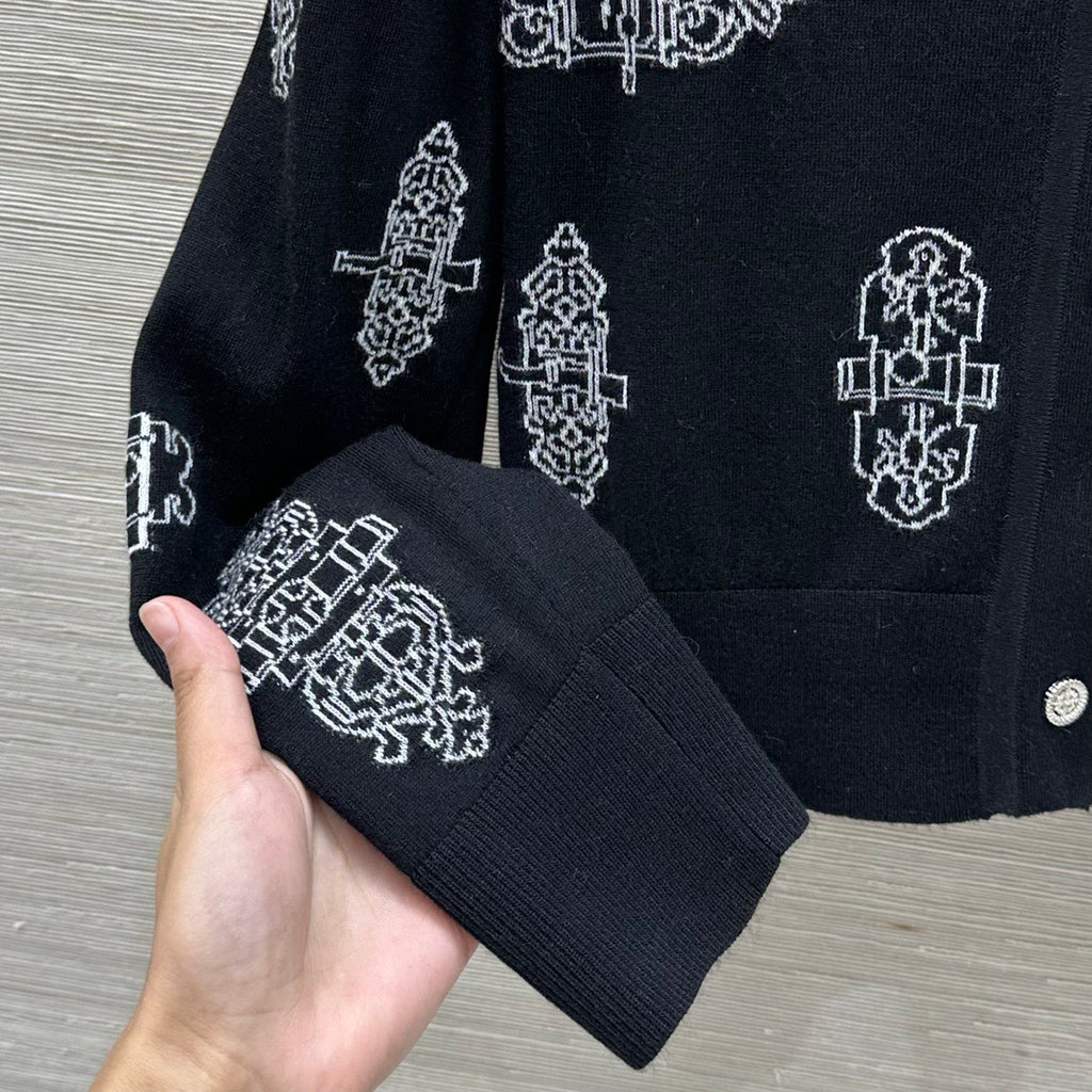 2026 Spring/Summer New Arrival: High-End Custom Wool Blend Fabric Suit.