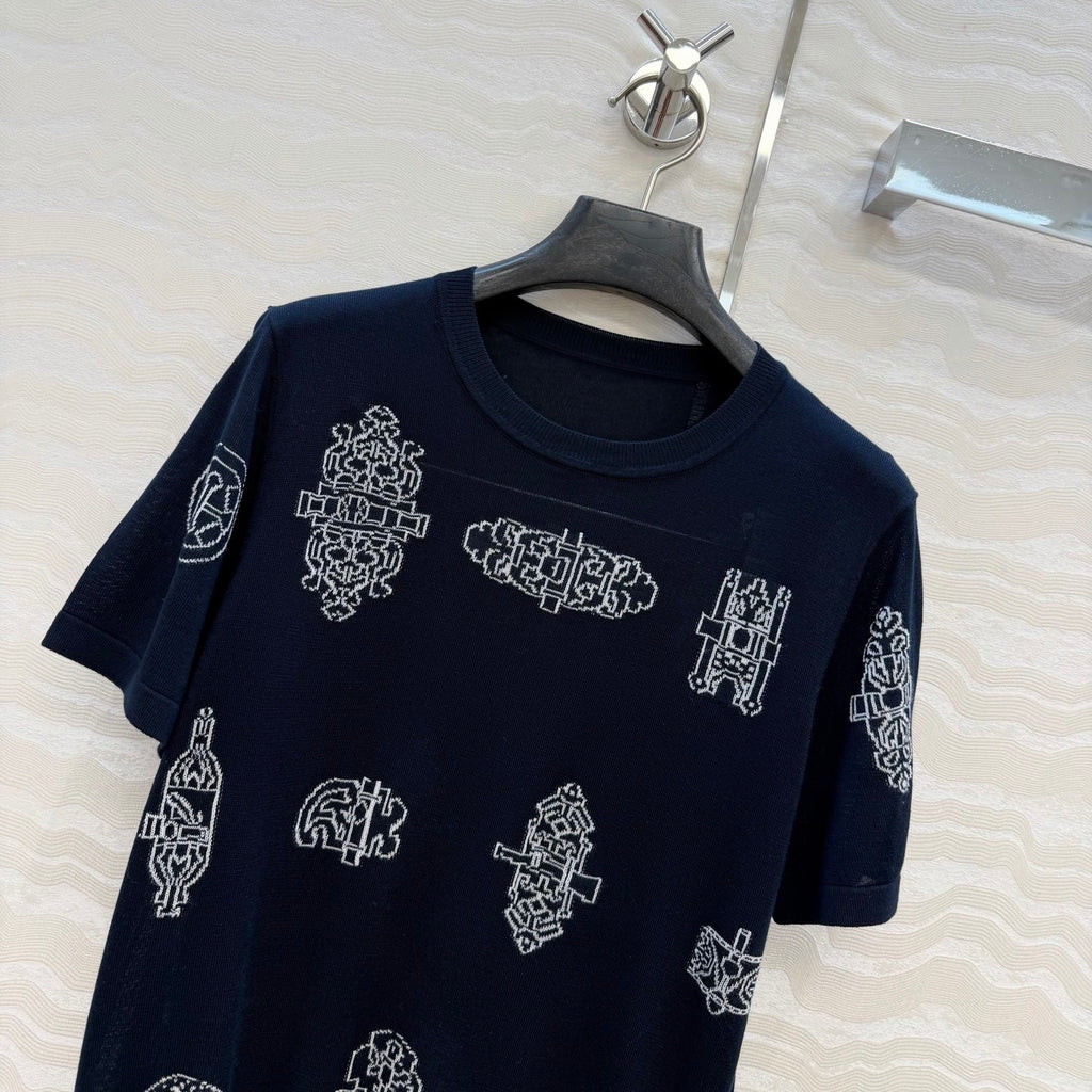 2026 Spring/Summer New Arrival: High-End Custom Wool Blend Fabric Suit.