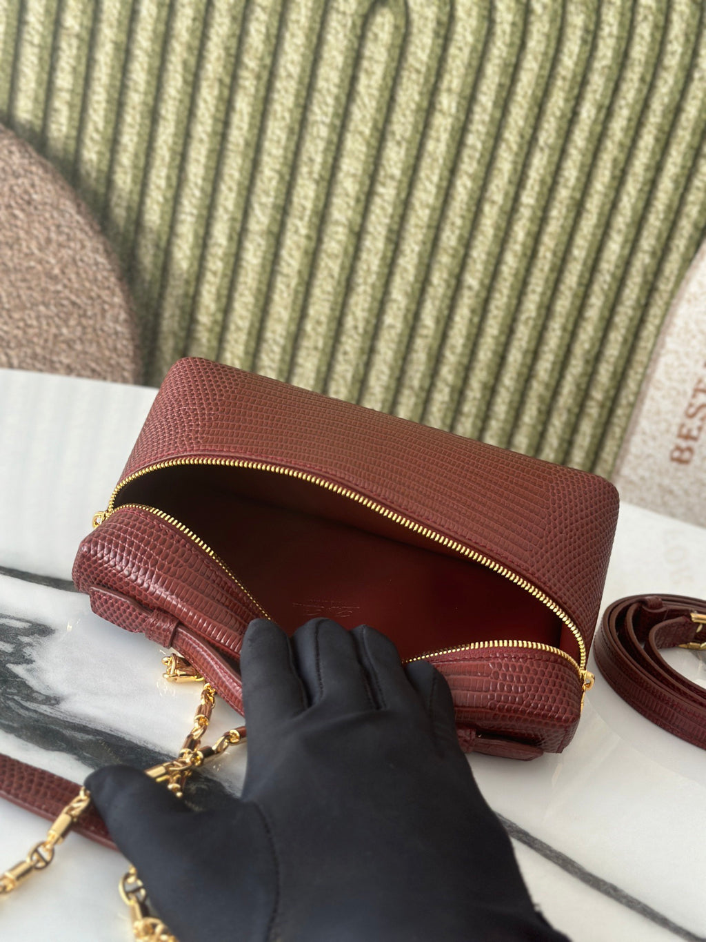 Extra Pocket L19 Series Handbag/Crossbody Bag