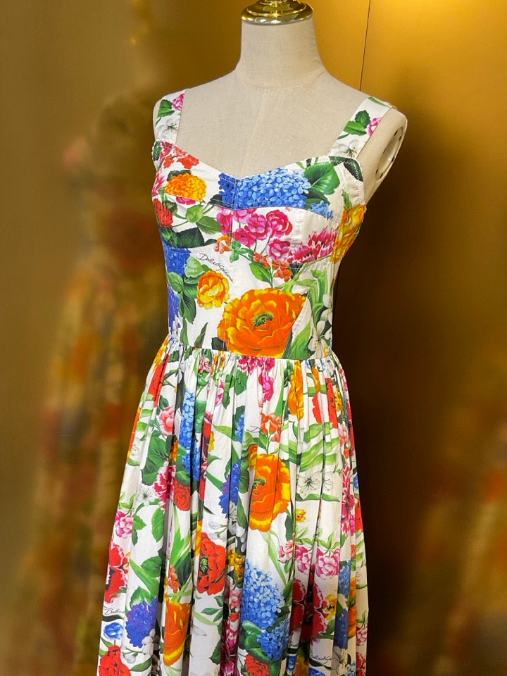 2026 New Arrival: Original-Style Multicolor Floral Cotton Fabric