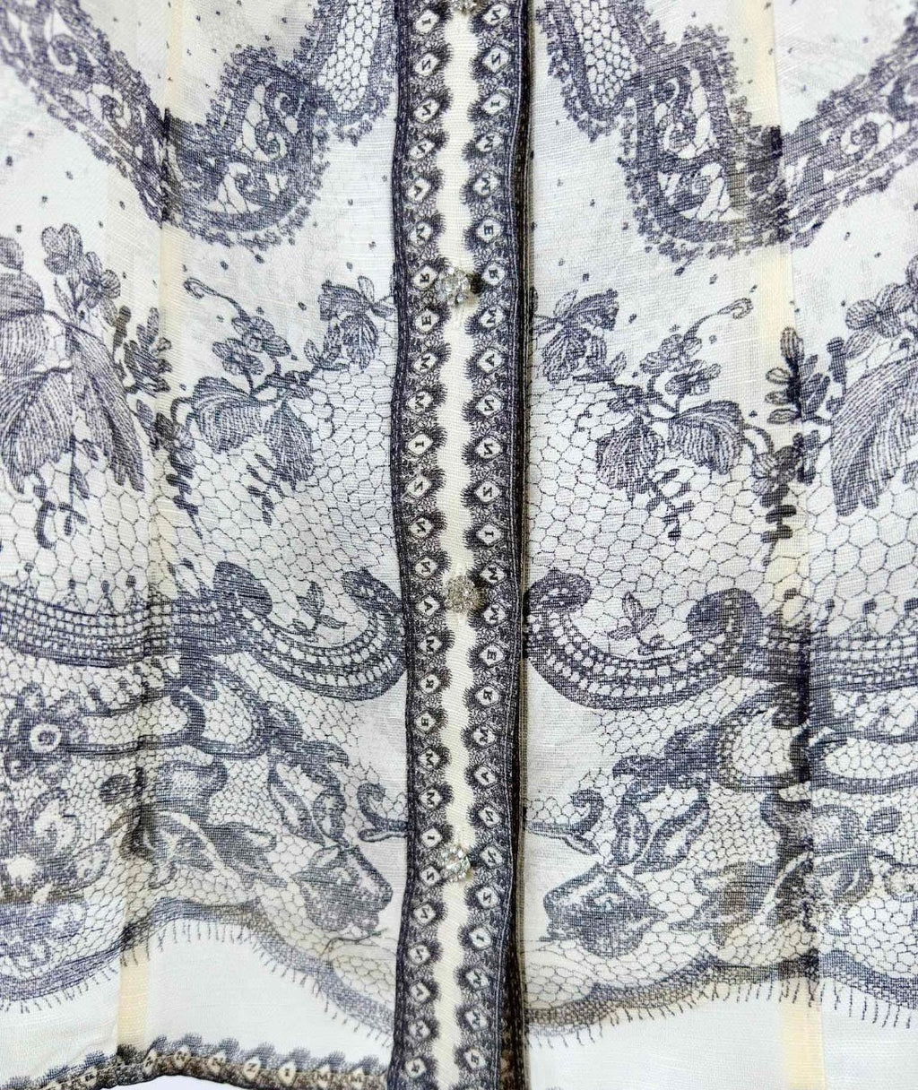 New 2026 Style: Black and White Lace-Print Top — Short-Sleeved