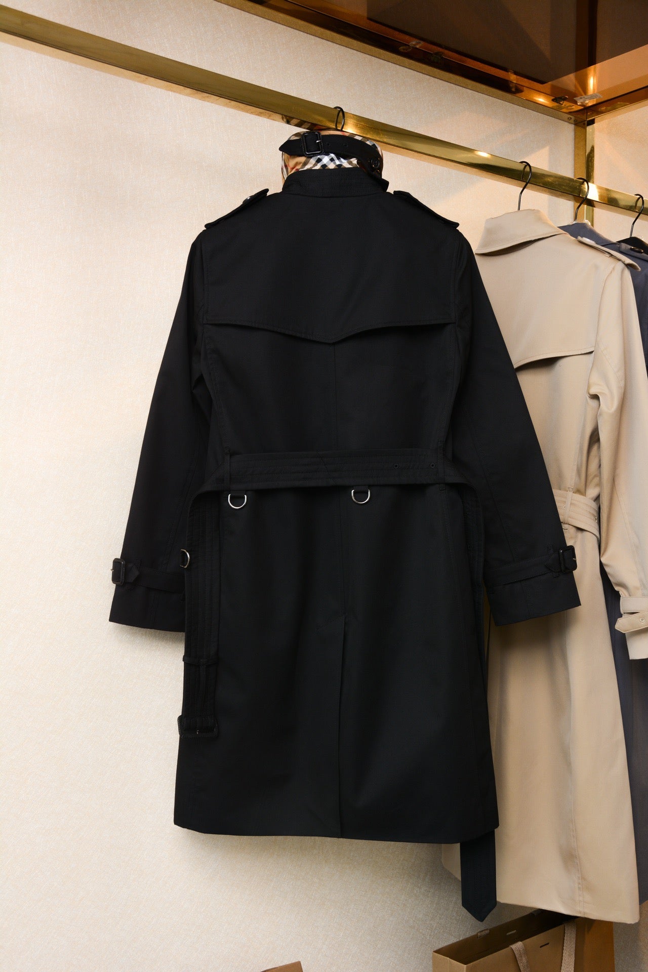 Kensington Fit – Heritage Trench Women's Mid-Length Black Trench Coat