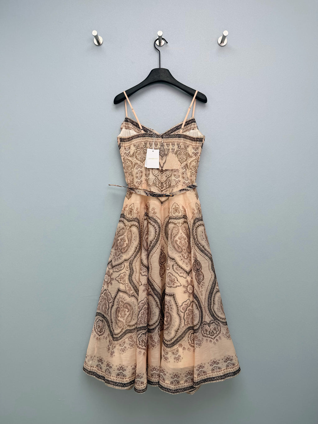 *26 New Arrival: Paisley-Print Strappy Dress — The combination of soft beige-apricot and paisley print creates a look that is both gentle and vintage.