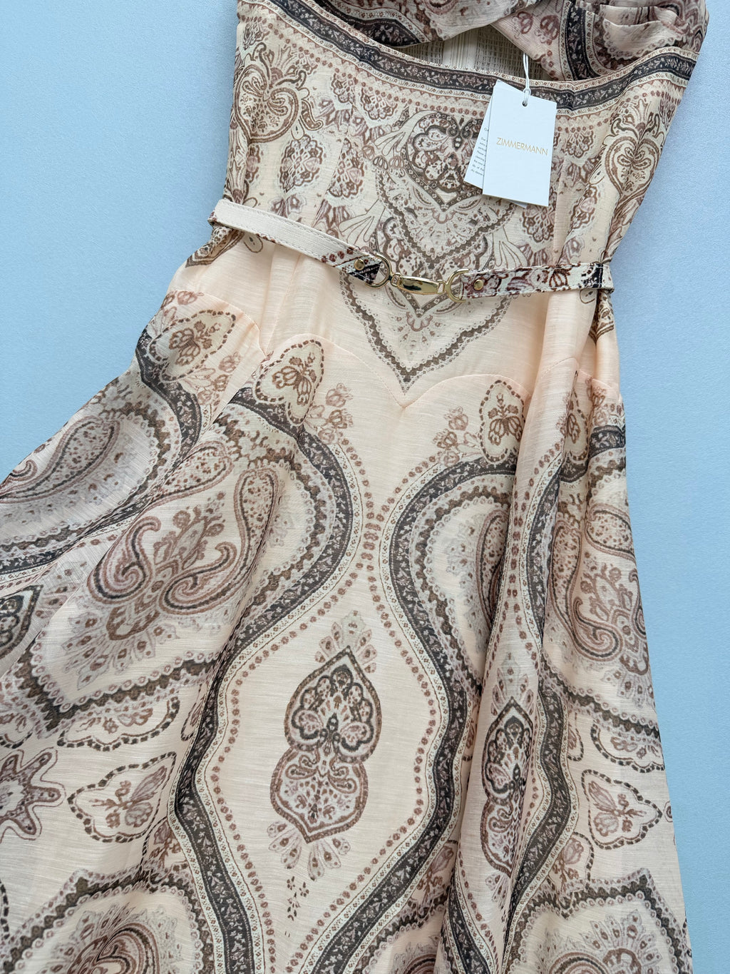*26 New Arrival: Paisley-Print Strappy Dress — The combination of soft beige-apricot and paisley print creates a look that is both gentle and vintage.