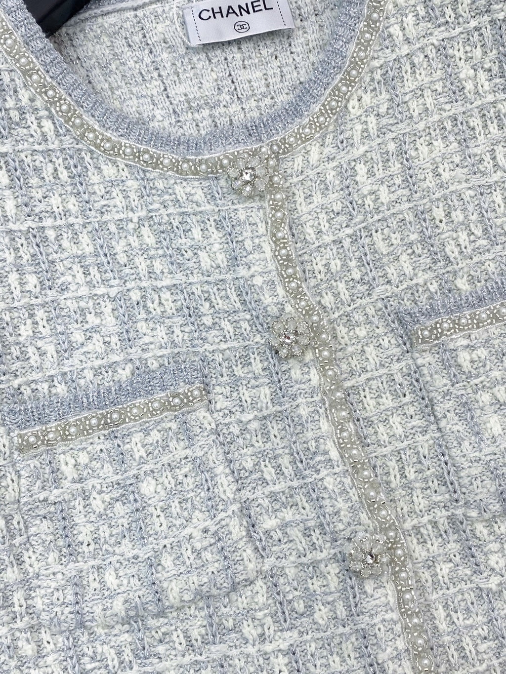 2026 New Arrival: Intricately Crafted Short-Sleeve Cardigan — Embellished with Logo Accents