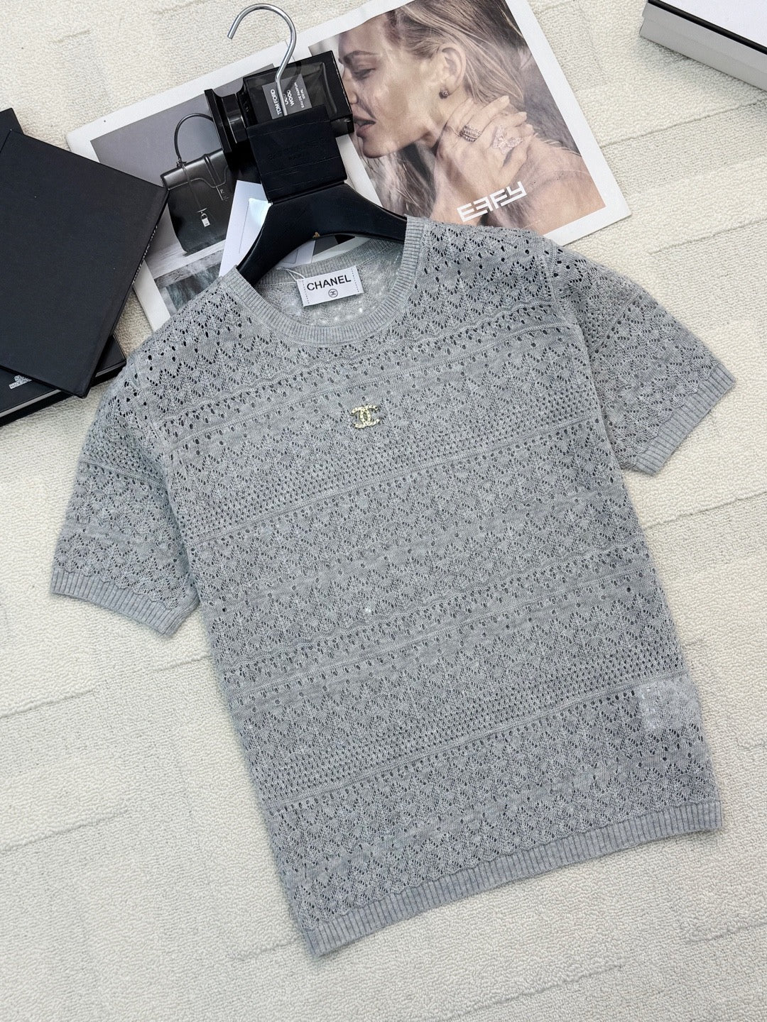 2026 New Arrival: Intricately Crafted Short-Sleeve Cardigan — Embellished with Logo Accents