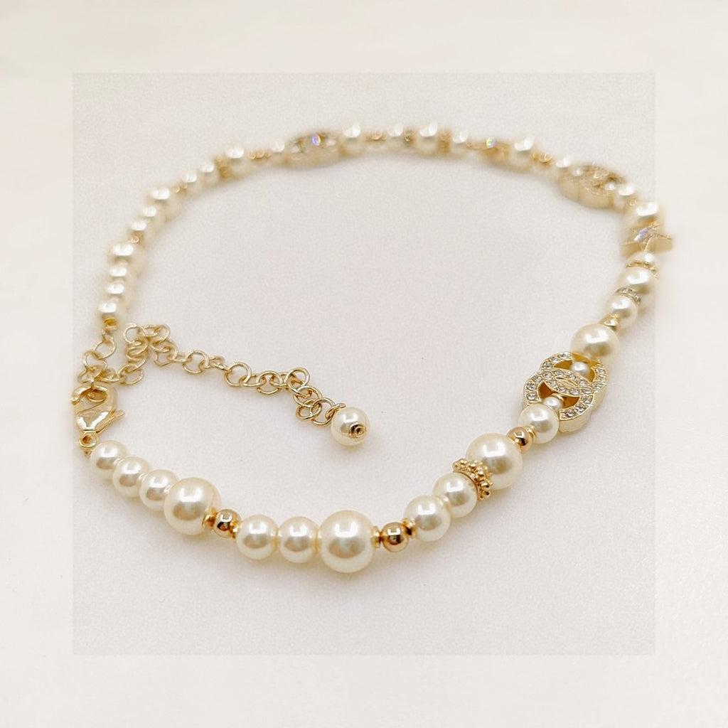 [New Arrival 🆕🆕] White Pearl Necklace